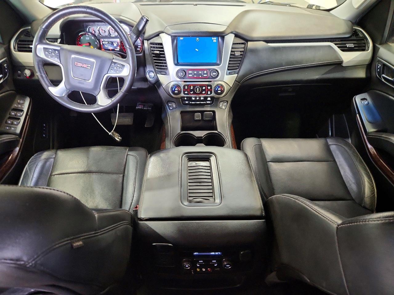 2015 Gmc Yukon Xl K1500 Slt White vin: 1GKS2HKC4FR531199