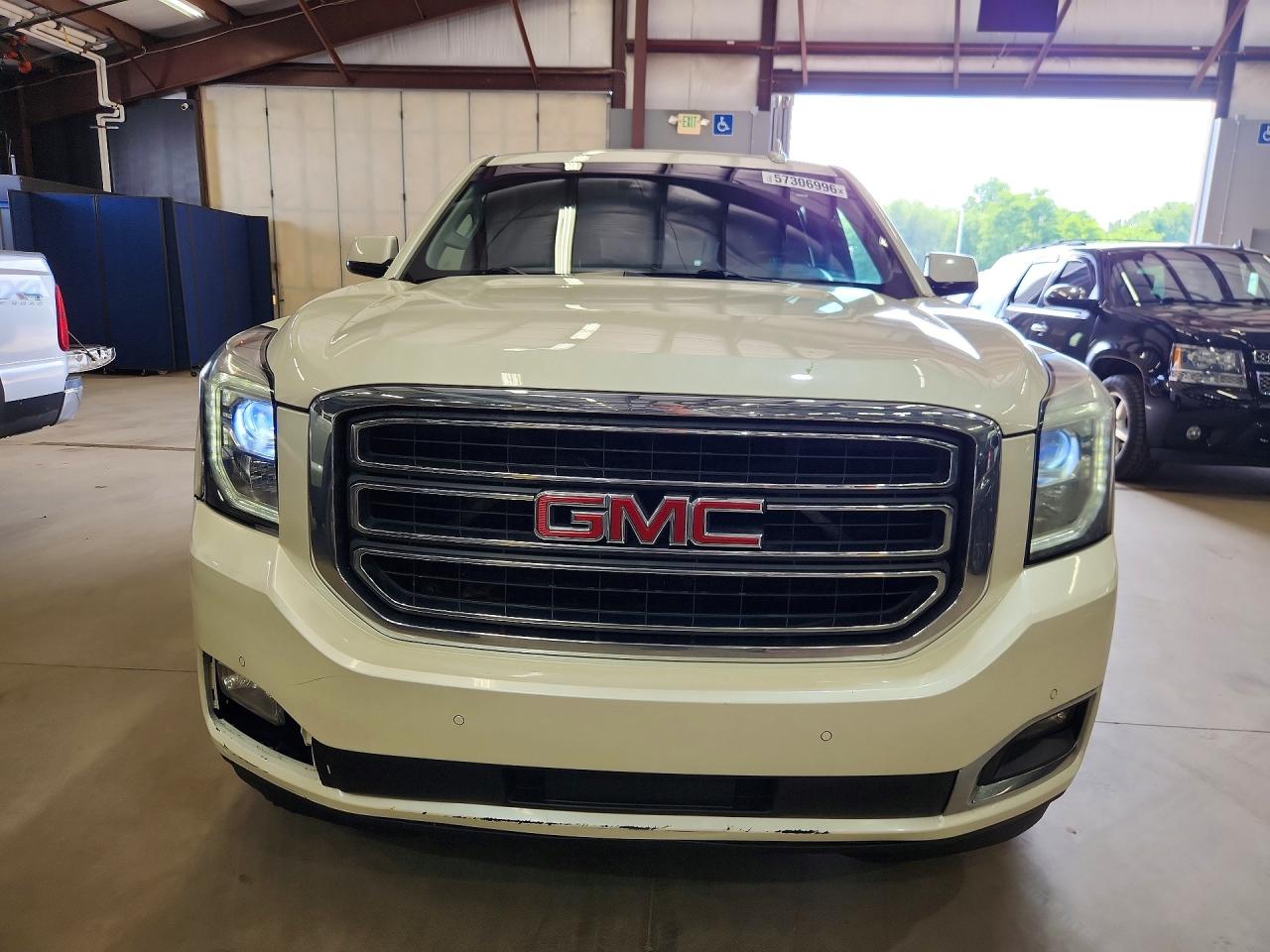 2015 Gmc Yukon Xl K1500 Slt White vin: 1GKS2HKC4FR531199
