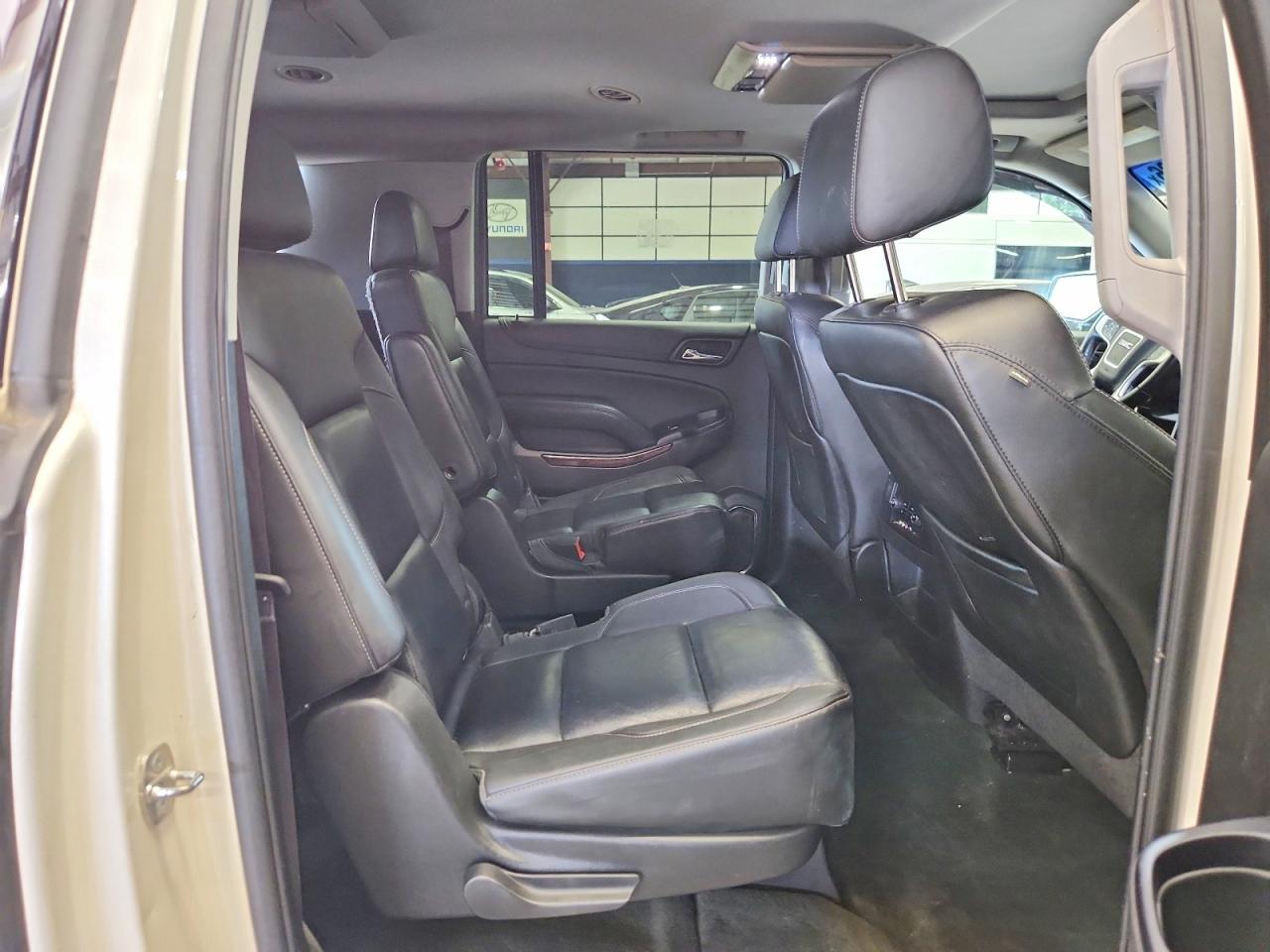 2015 Gmc Yukon Xl K1500 Slt White vin: 1GKS2HKC4FR531199