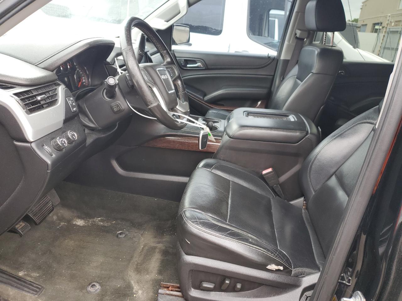 2015 Gmc Yukon Xl K1500 Slt Черный vin: 1GKS2HKC4FR538752