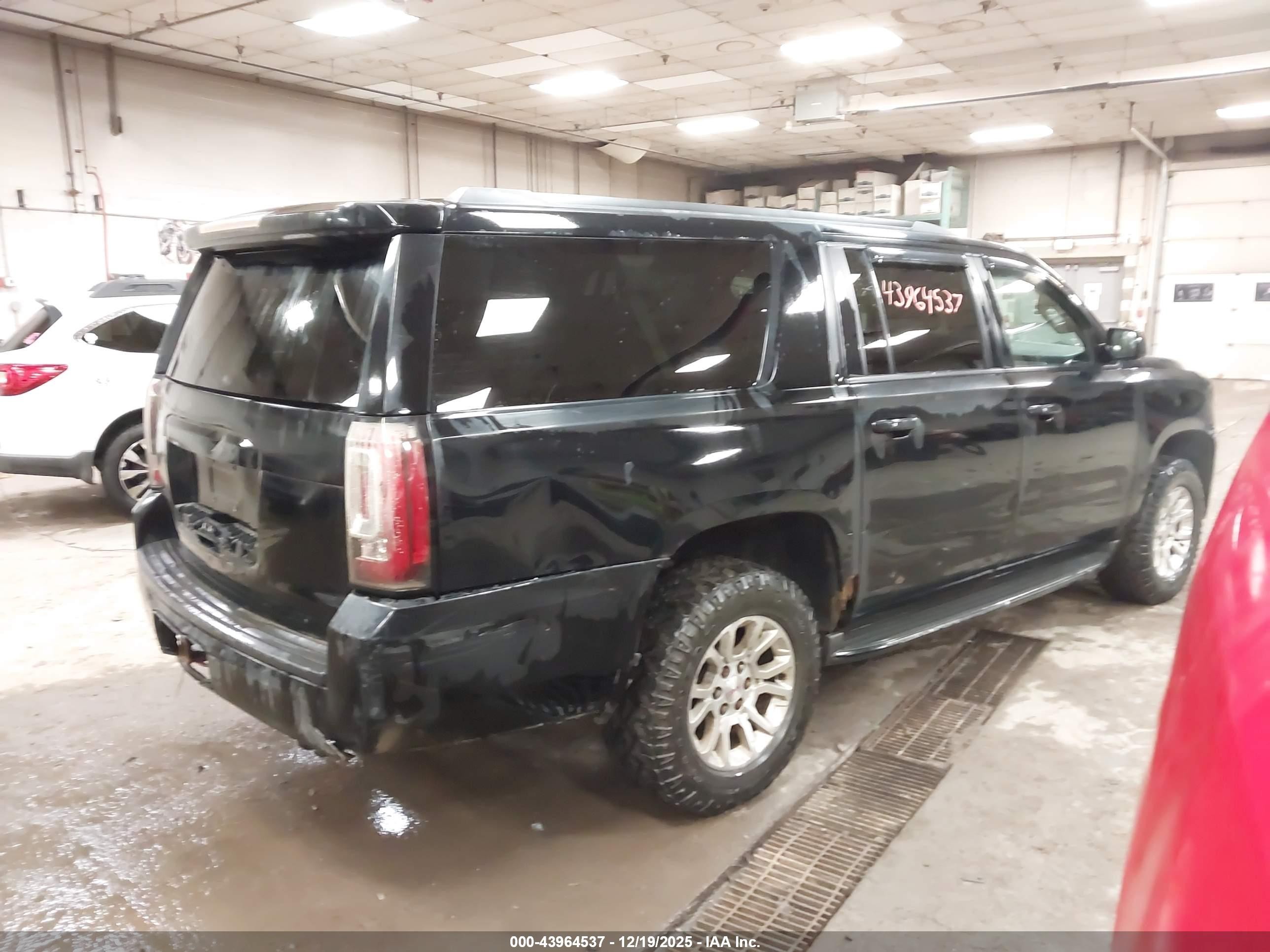 2015 Gmc Yukon Xl 1500 Slt Black vin: 1GKS2HKC4FR661872