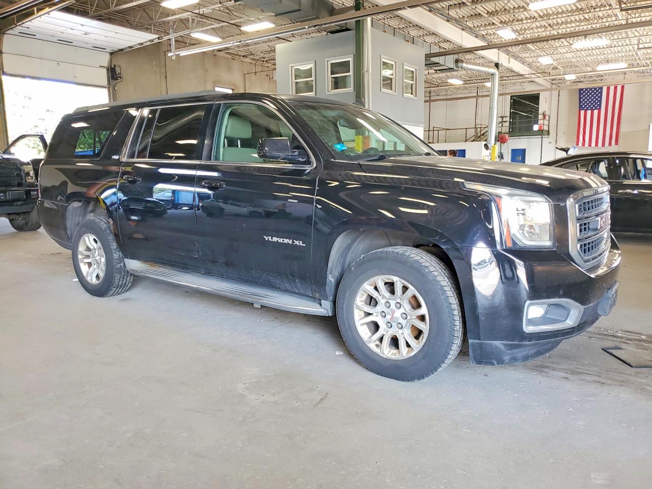 2015 Gmc Yukon Xl K1500 Slt Черный vin: 1GKS2HKC5FR115646