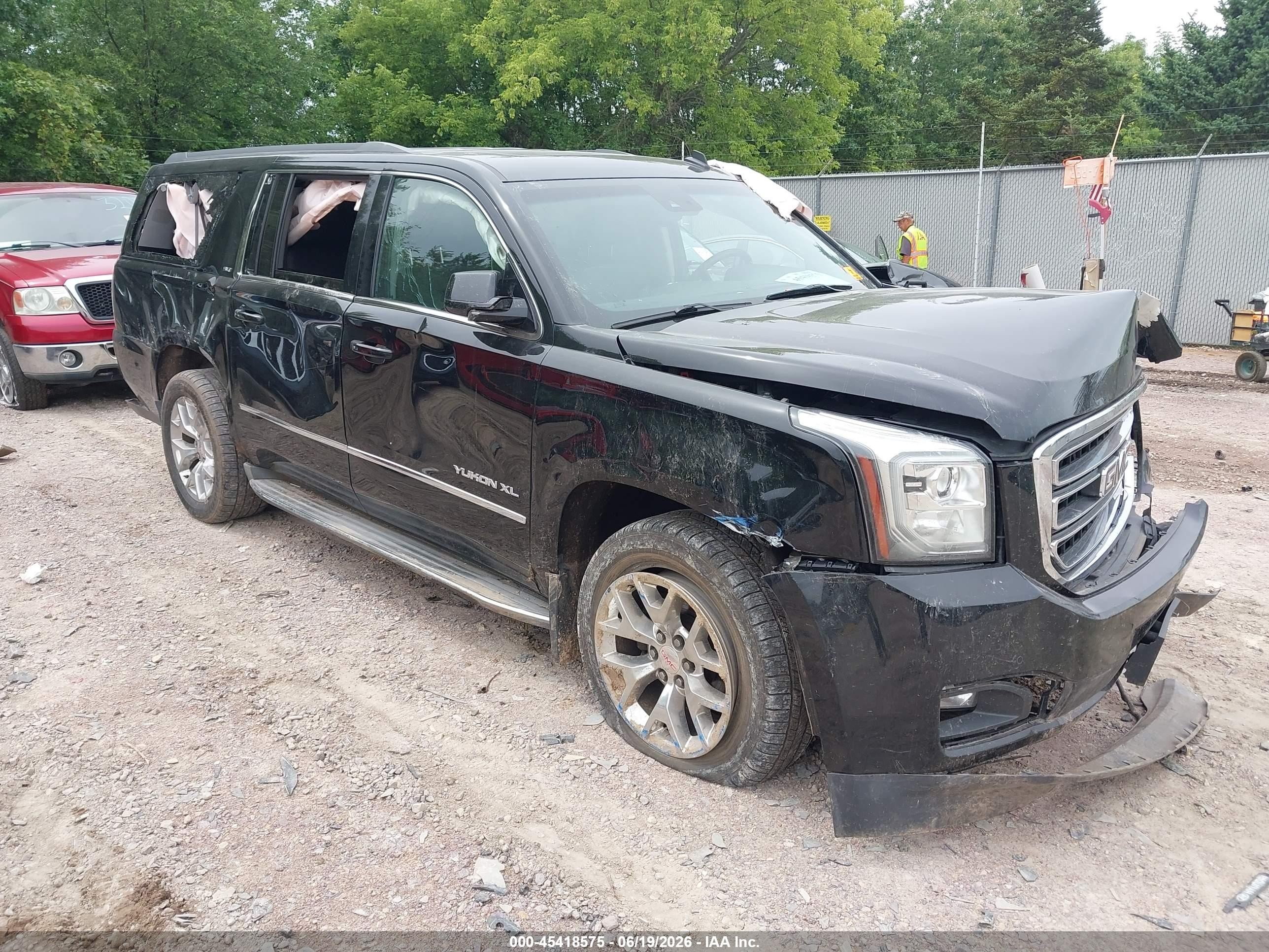 2015 Gmc Yukon Xl 1500 Slt Black vin: 1GKS2HKC5FR116845