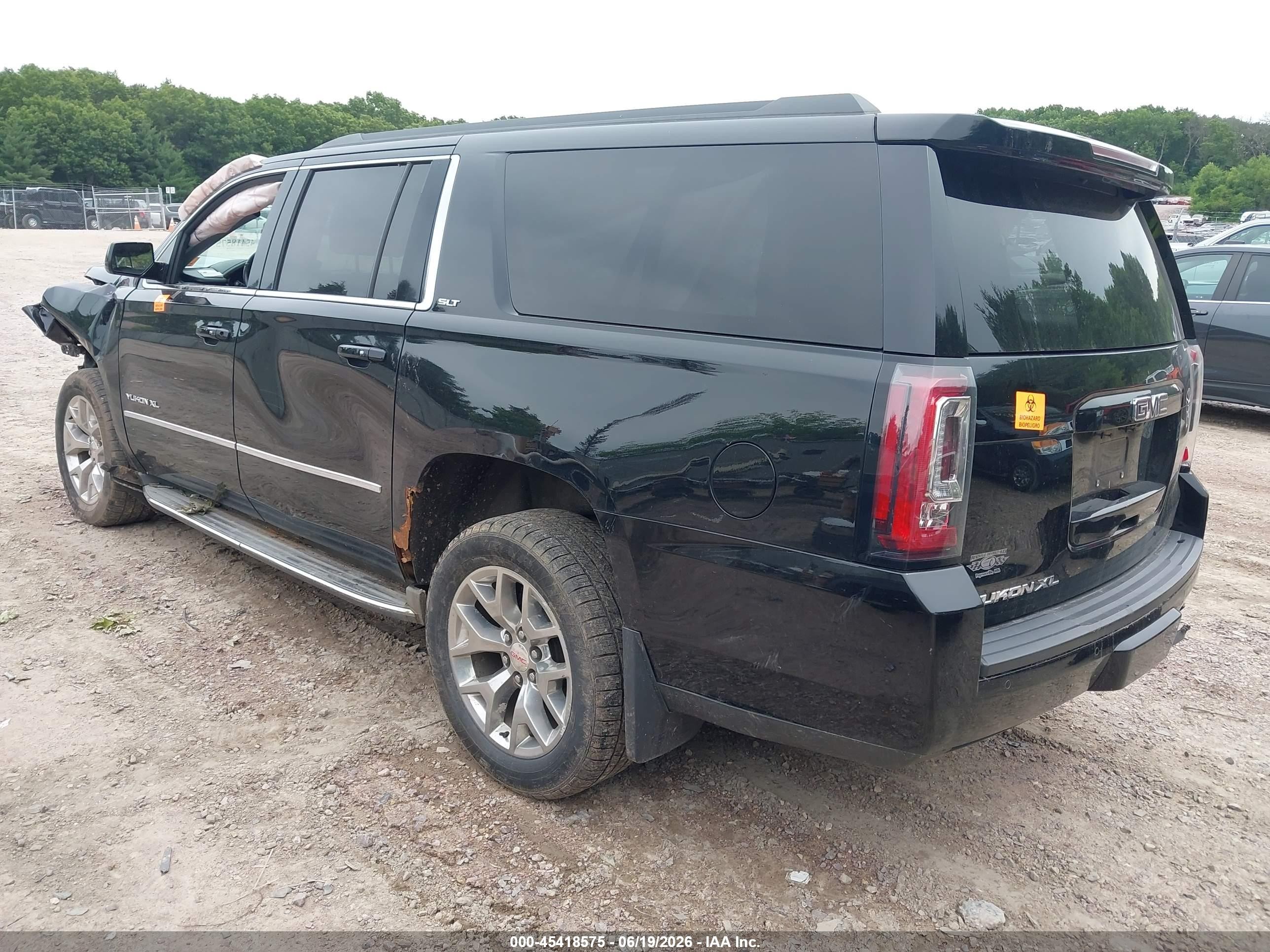 2015 Gmc Yukon Xl 1500 Slt Black vin: 1GKS2HKC5FR116845