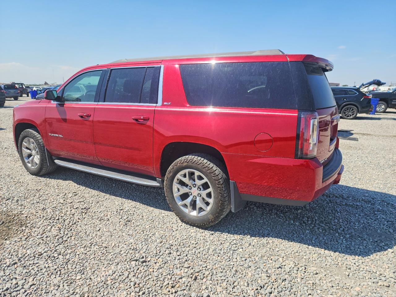 2015 Gmc Yukon Xl K1500 Slt Red vin: 1GKS2HKC6FR204142