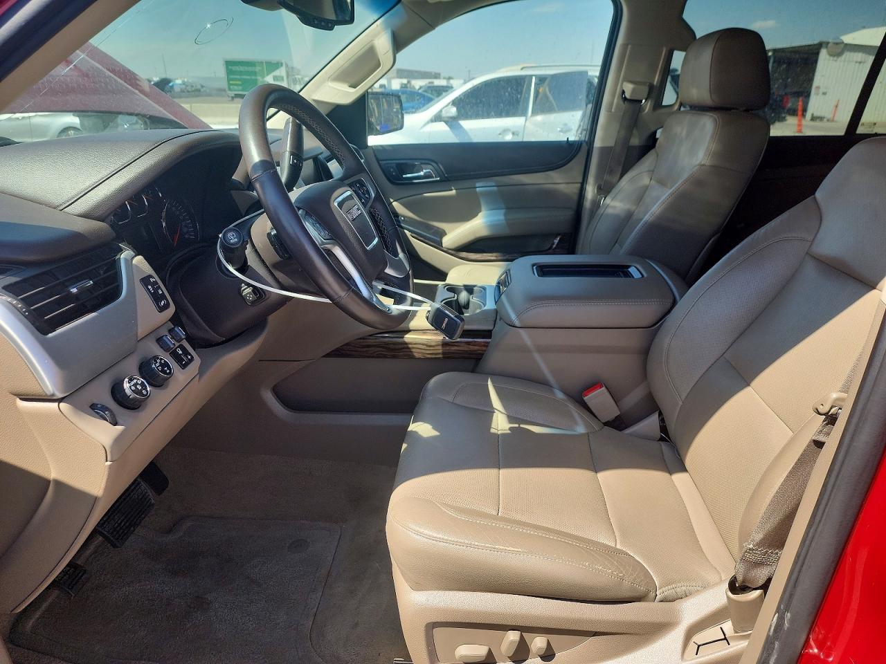 2015 Gmc Yukon Xl K1500 Slt Red vin: 1GKS2HKC6FR204142