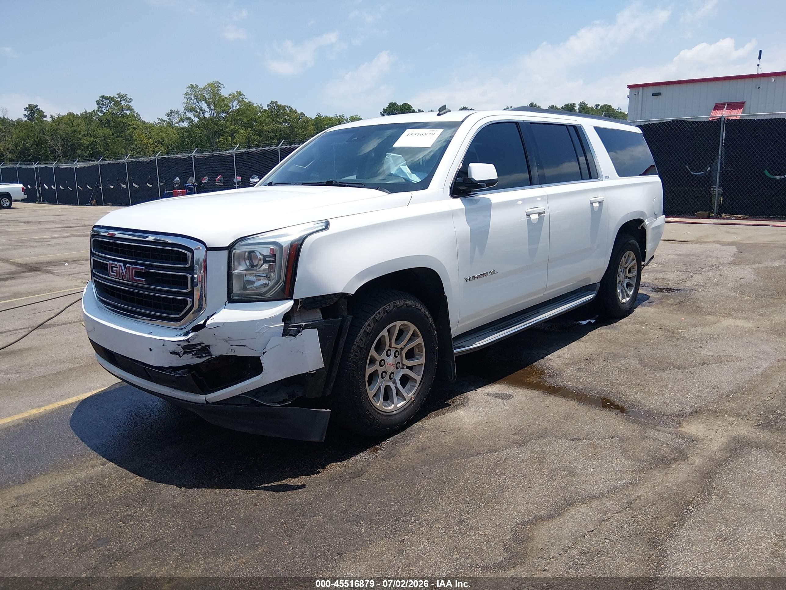 2015 Gmc Yukon Xl 1500 Slt White vin: 1GKS2HKC6FR205422