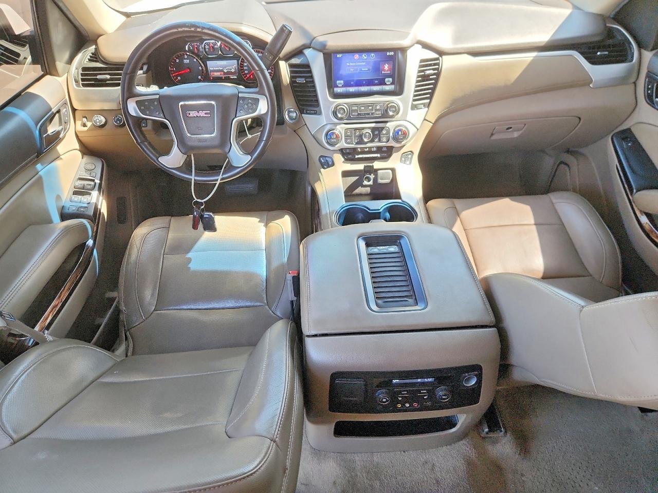 2015 Gmc Yukon Xl K1500 Slt White vin: 1GKS2HKC7FR541113