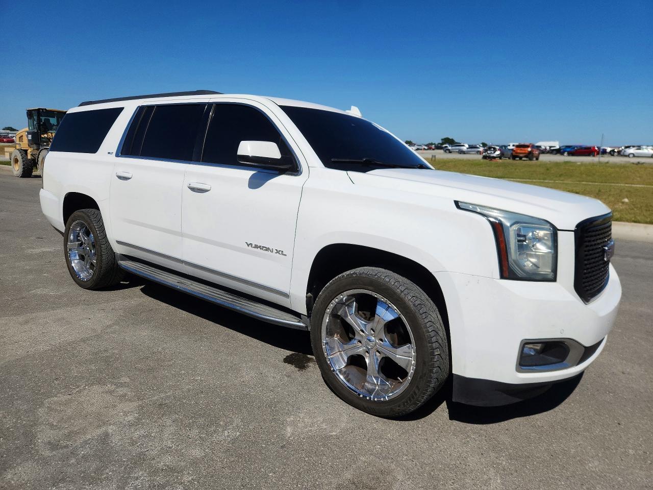 2015 Gmc Yukon Xl K1500 Slt White vin: 1GKS2HKC7FR541113