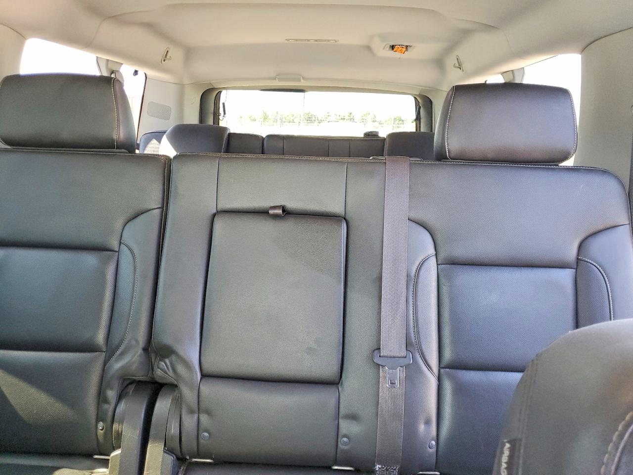 2015 Gmc Yukon Xl K1500 Slt Белый vin: 1GKS2HKCXFR282052