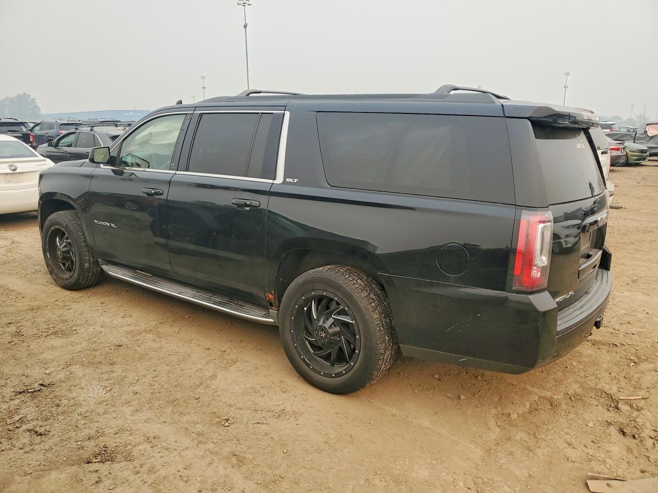 2015 Gmc Yukon Xl K1500 Slt Black vin: 1GKS2HKCXFR567253