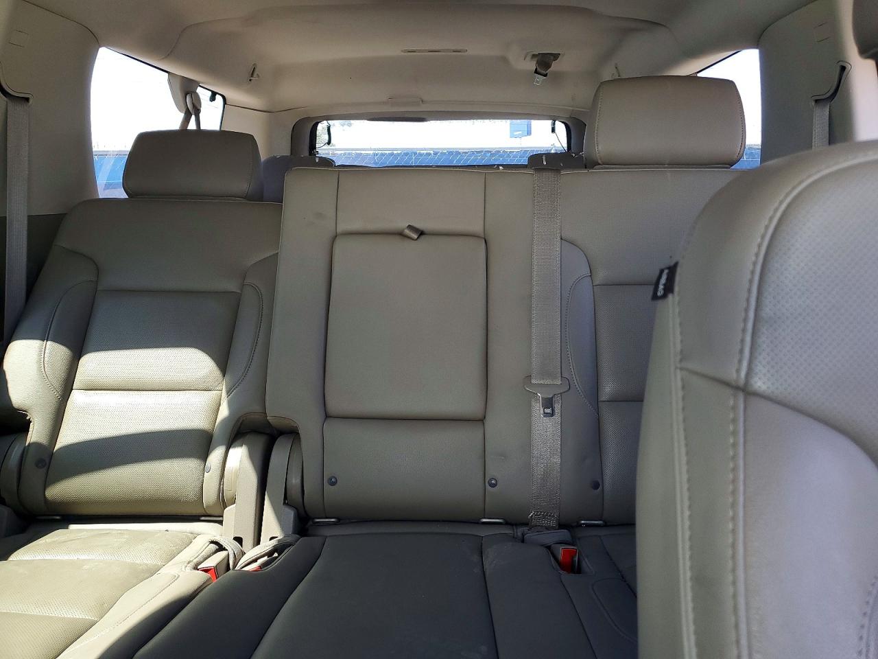 2015 Gmc Yukon Xl K1500 Slt White vin: 1GKS2HKCXFR576972