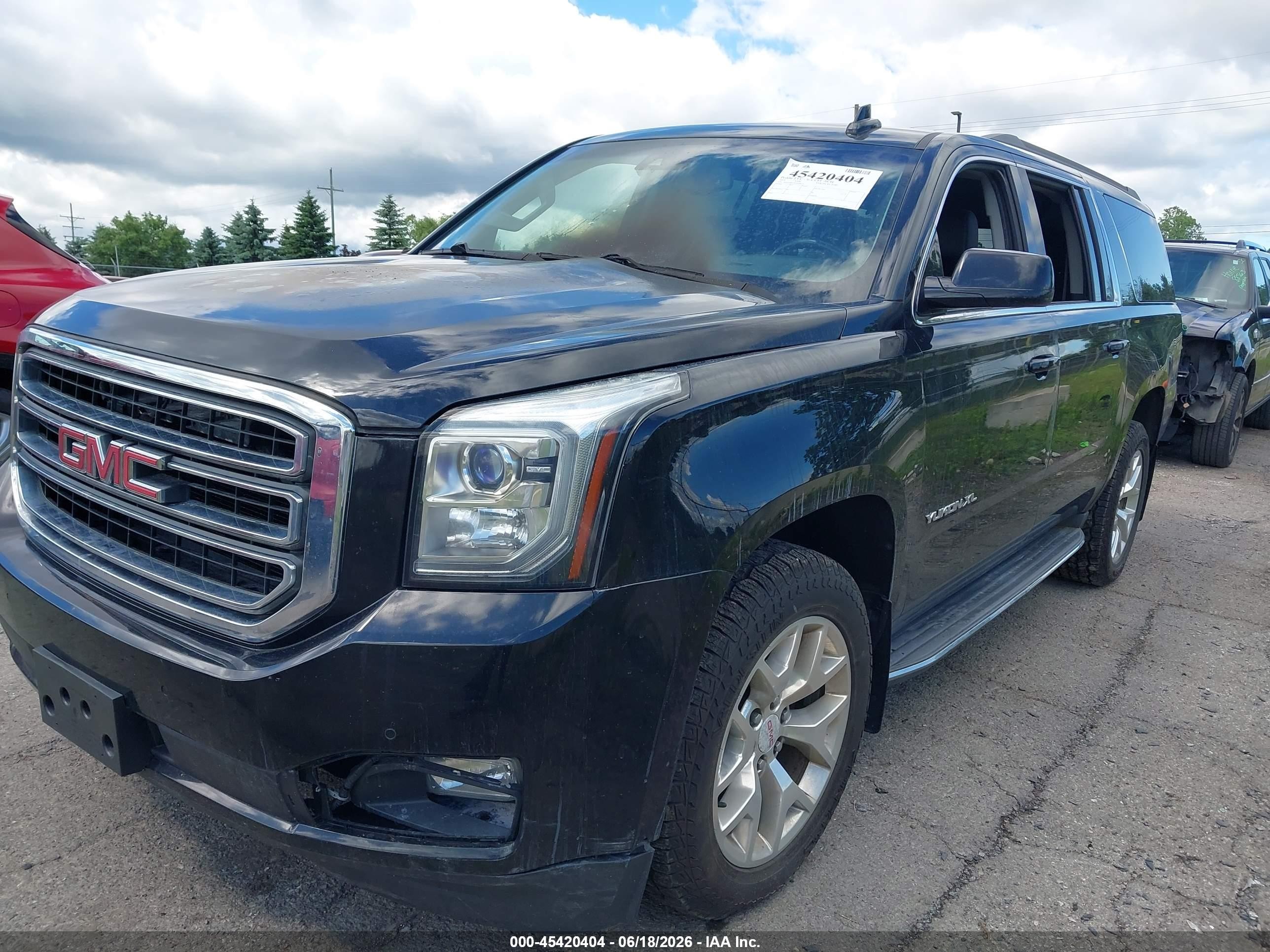 2015 Gmc Yukon Xl 1500 Slt Черный vin: 1GKS2HKCXFR699610