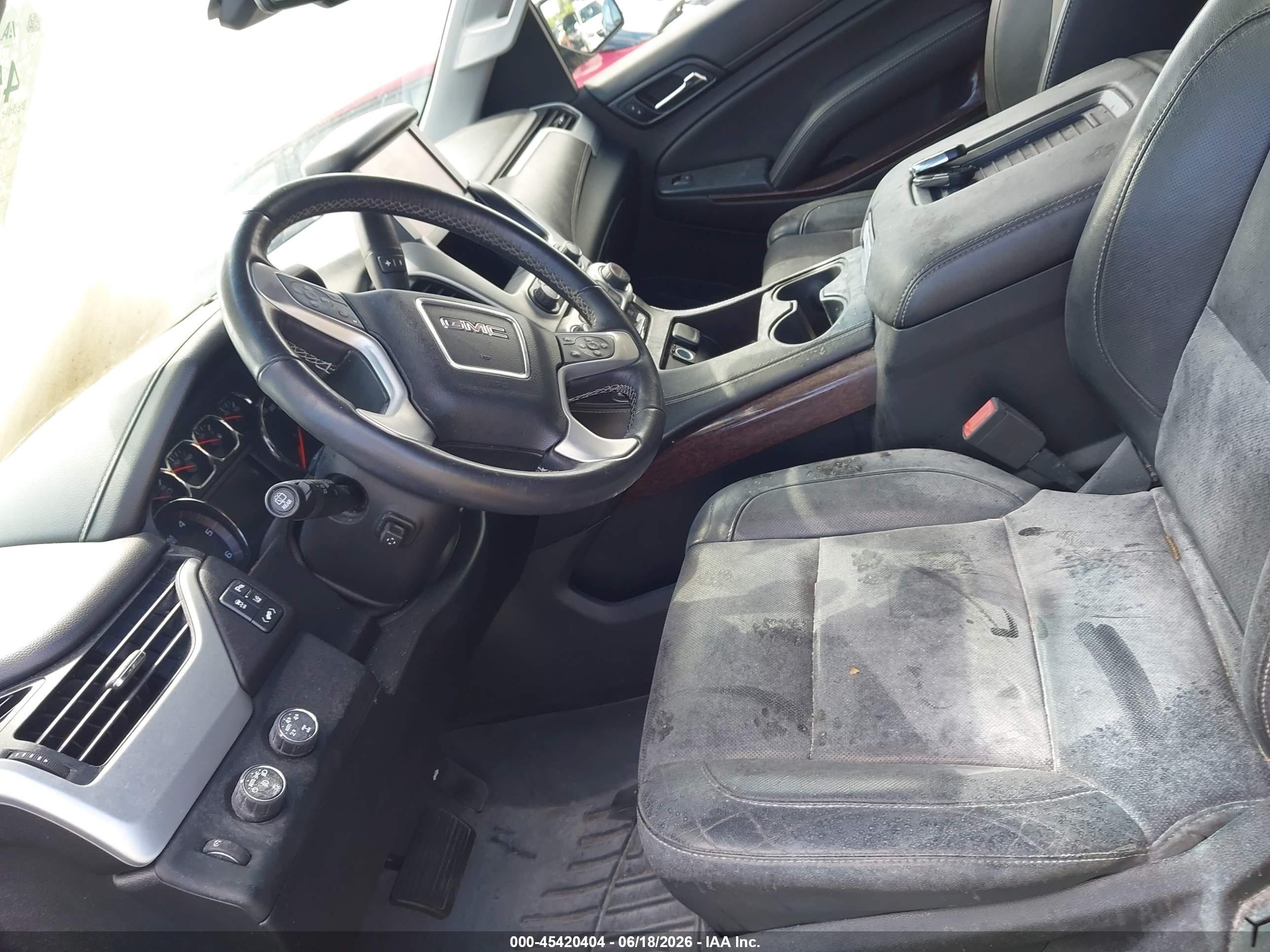 2015 Gmc Yukon Xl 1500 Slt Черный vin: 1GKS2HKCXFR699610