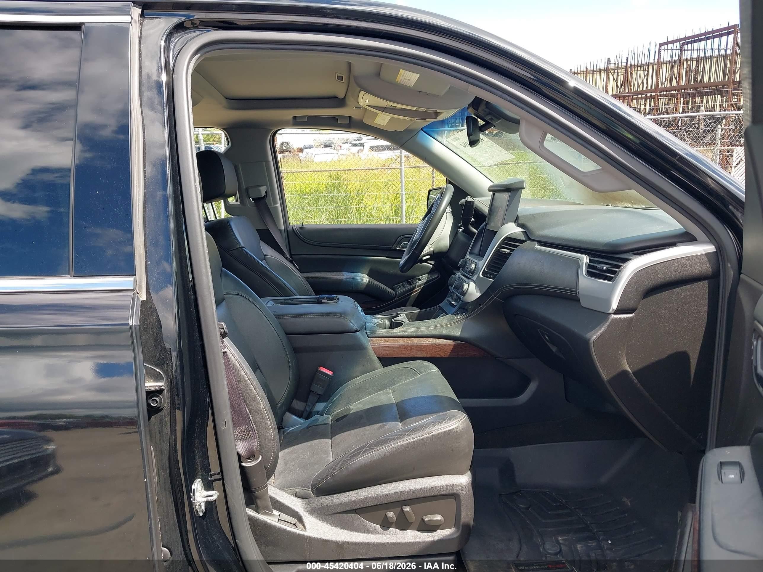 2015 Gmc Yukon Xl 1500 Slt Черный vin: 1GKS2HKCXFR699610
