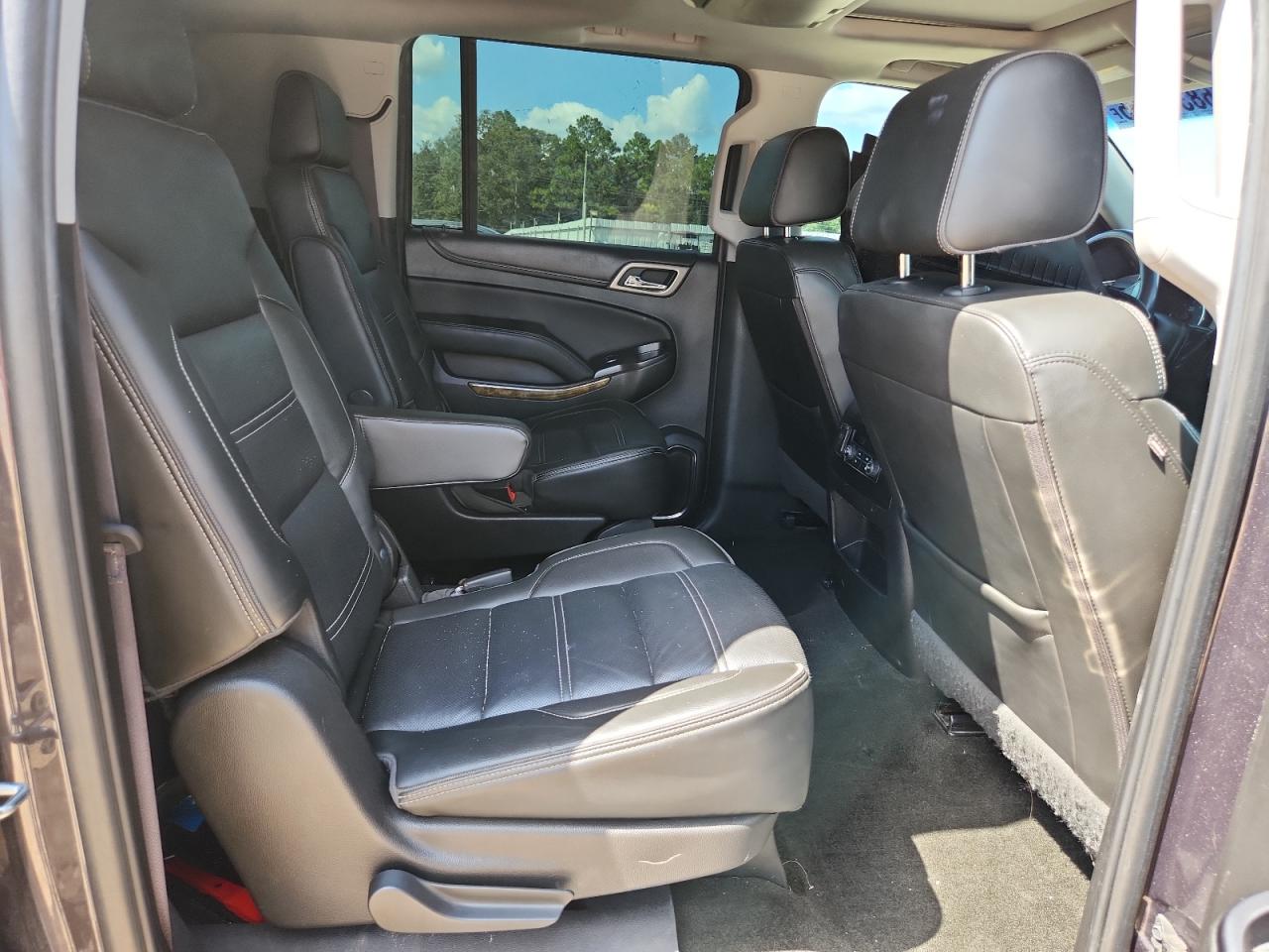 2017 Gmc Yukon Xl Denali Gray vin: 1GKS2HKJ2HR382762
