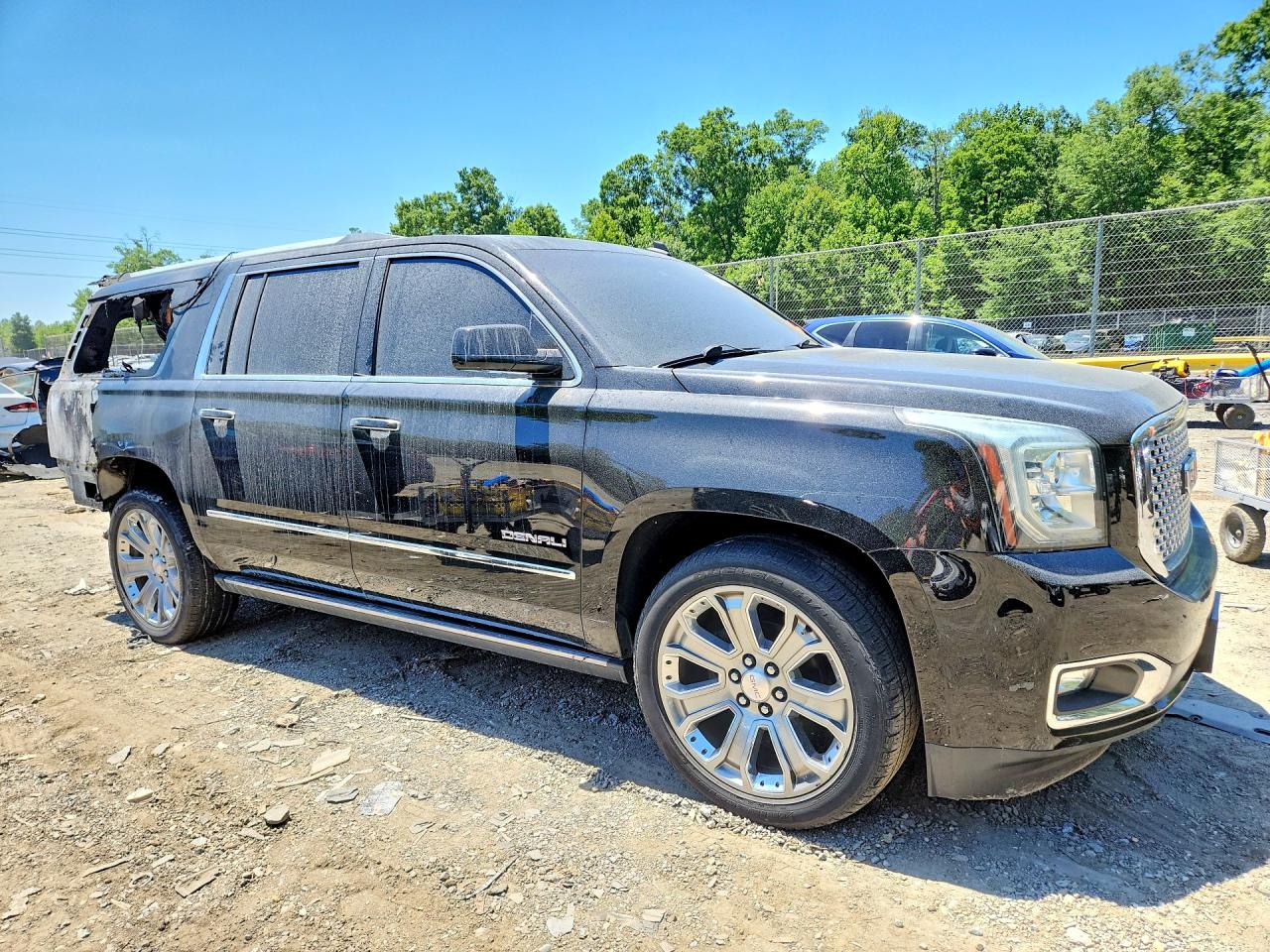 2015 Gmc Yukon Xl Denali Black vin: 1GKS2JKJ0FR167417
