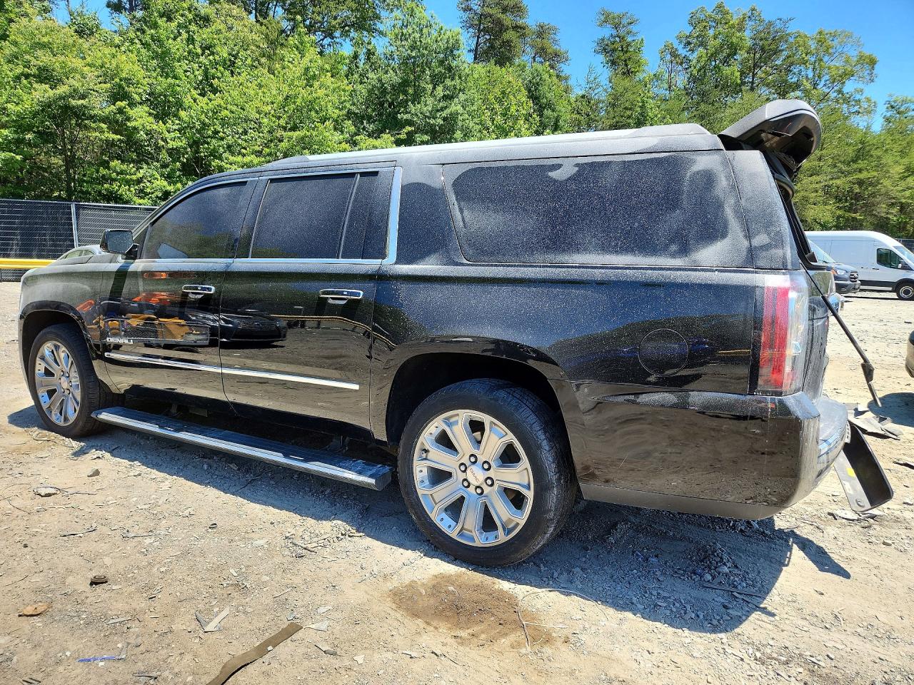 2015 Gmc Yukon Xl Denali Black vin: 1GKS2JKJ0FR167417