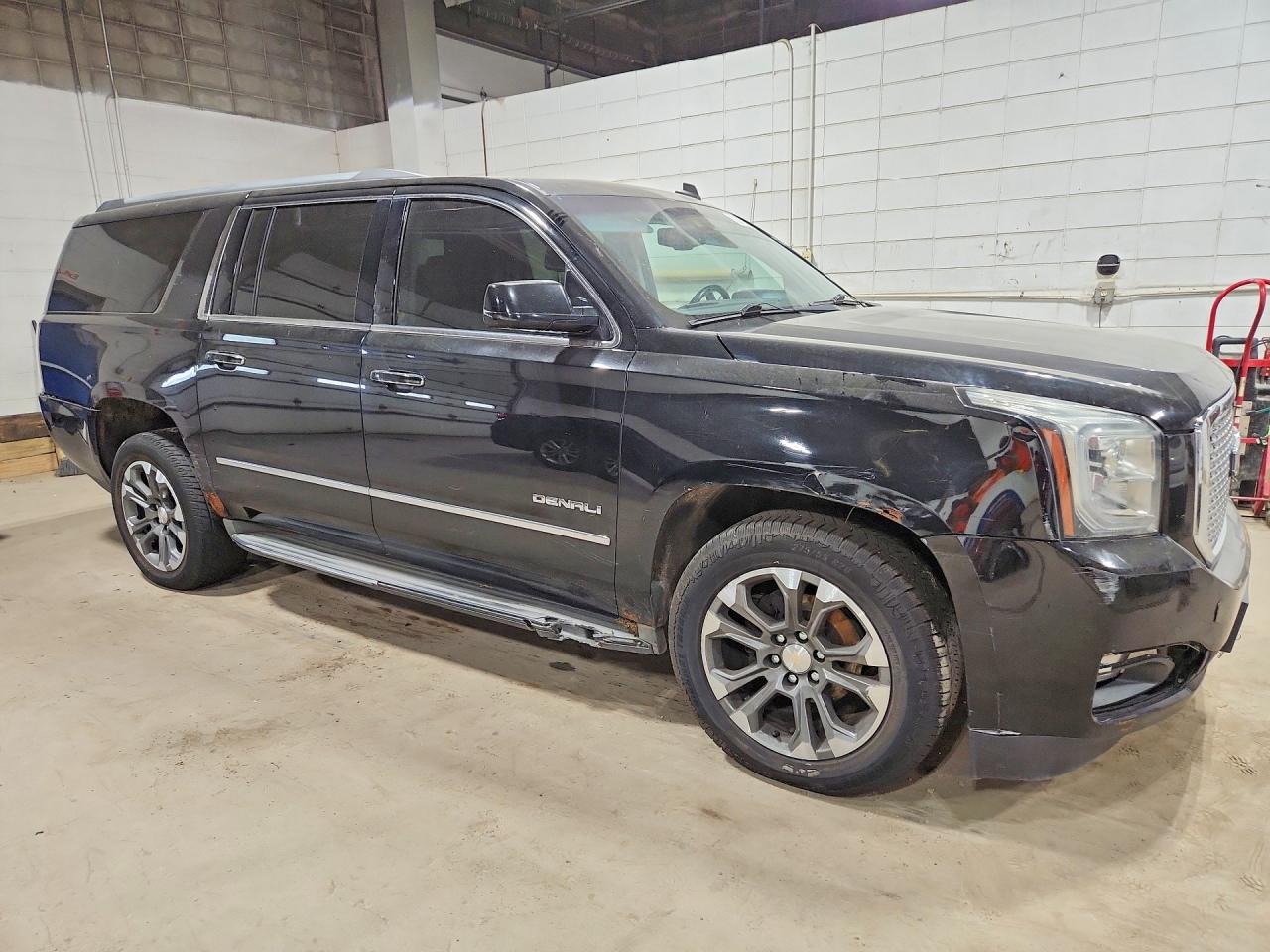 2015 Gmc Yukon Xl Denali Black vin: 1GKS2JKJ0FR298749