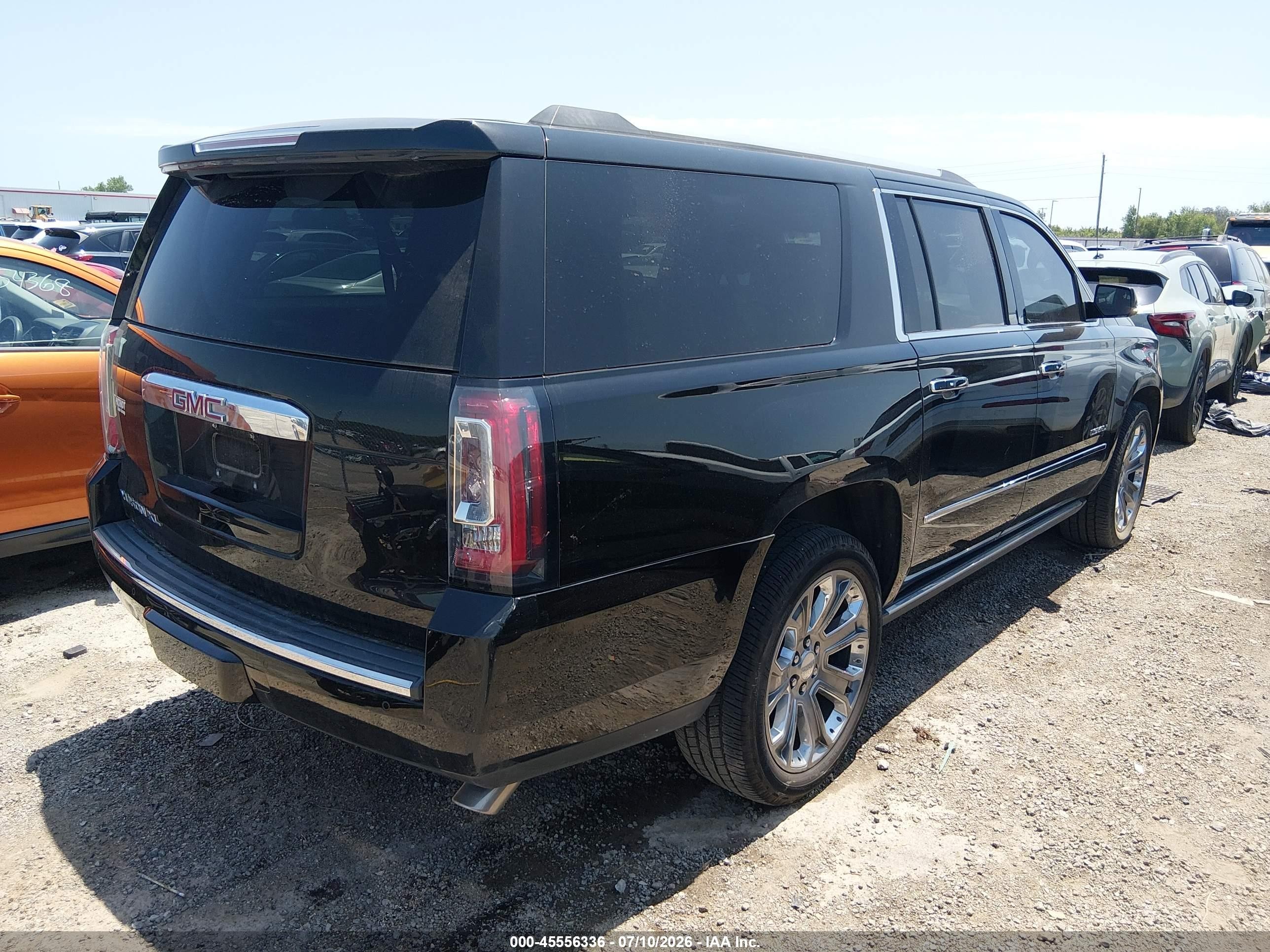 2015 Gmc Yukon Xl 1500 Denali Черный vin: 1GKS2JKJ0FR568322