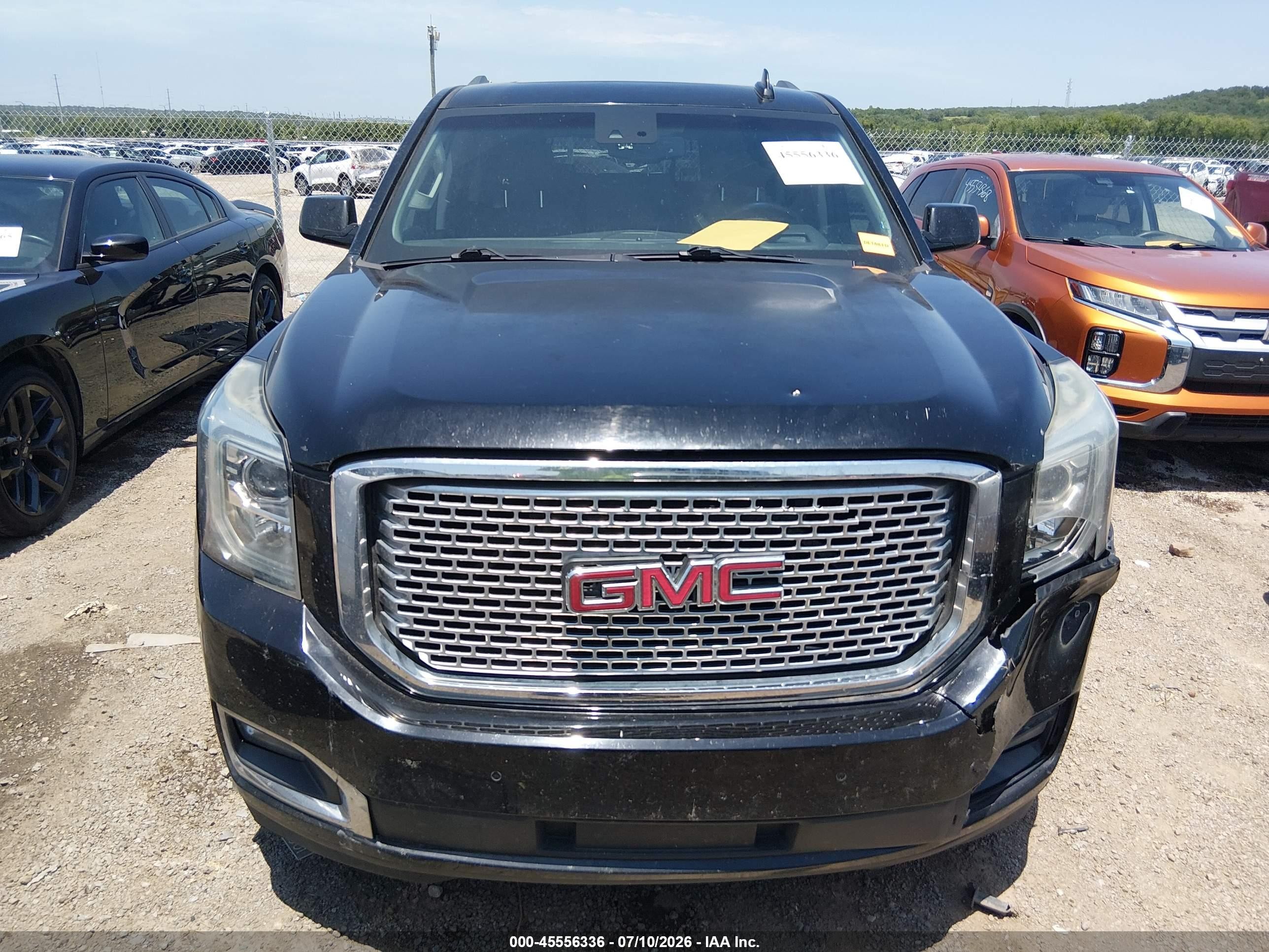 2015 Gmc Yukon Xl 1500 Denali Черный vin: 1GKS2JKJ0FR568322