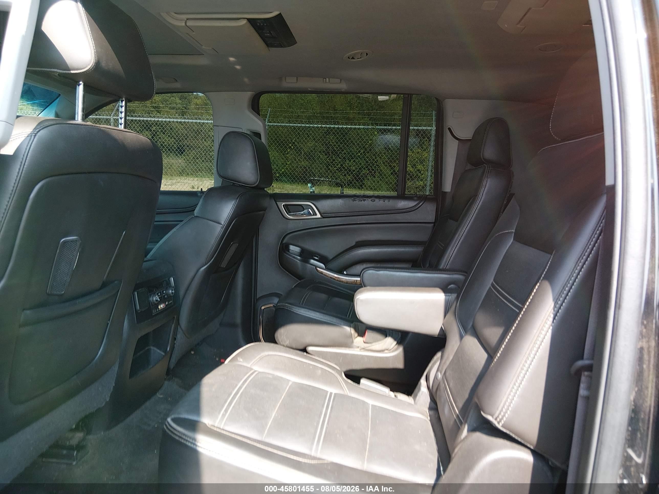 2015 Gmc Yukon Xl 1500 Denali Black vin: 1GKS2JKJ0FR587470