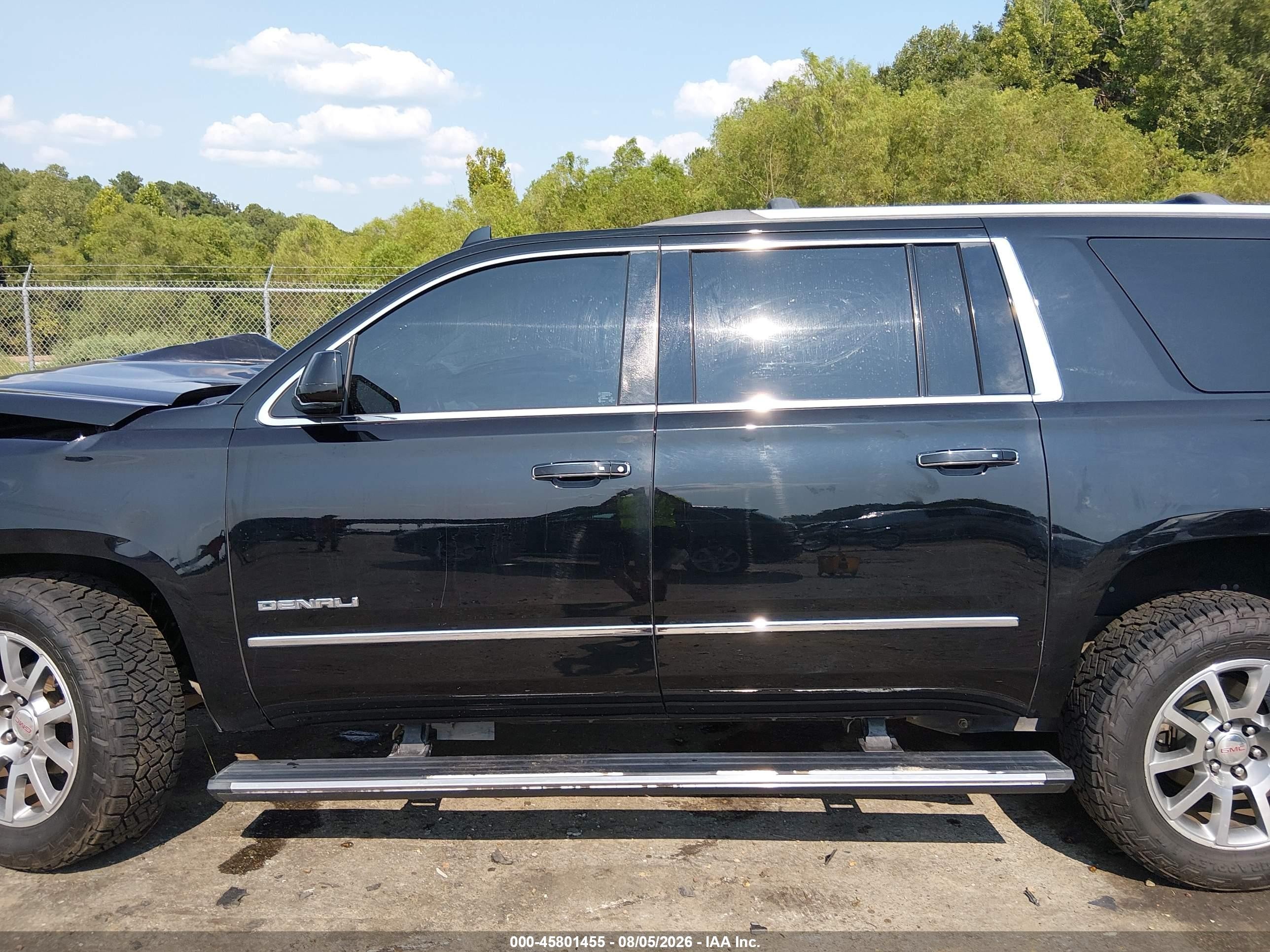 2015 Gmc Yukon Xl 1500 Denali Black vin: 1GKS2JKJ0FR587470