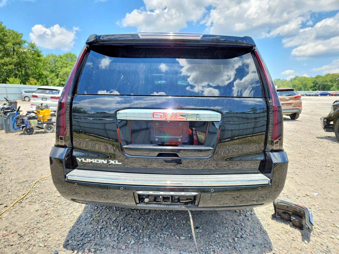 2015 Gmc Yukon Xl Denali Black vin: 1GKS2JKJ0FR660093