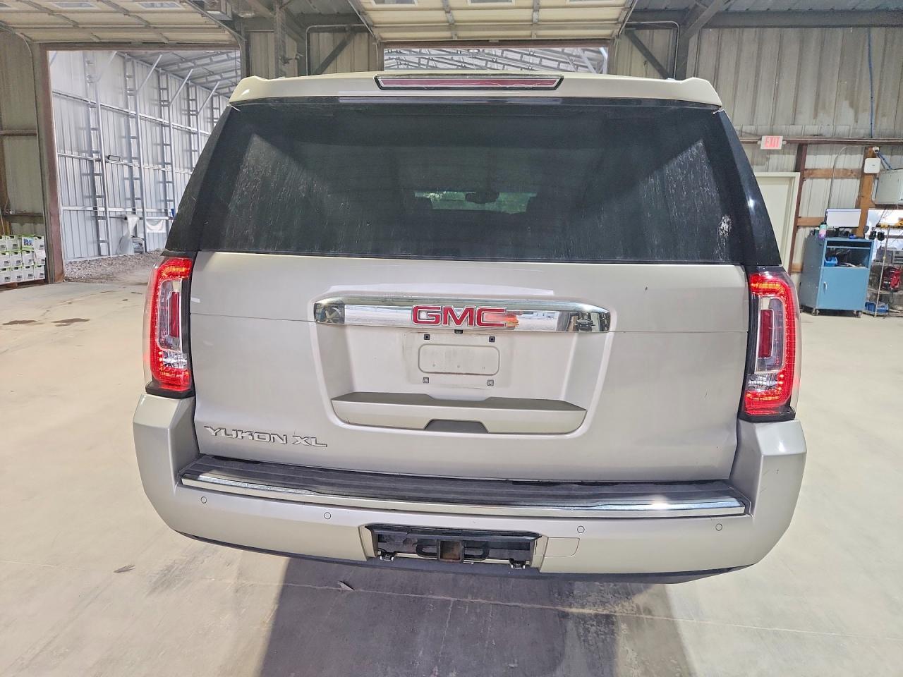 2015 Gmc Yukon Xl Denali Tan vin: 1GKS2JKJ0FR692557