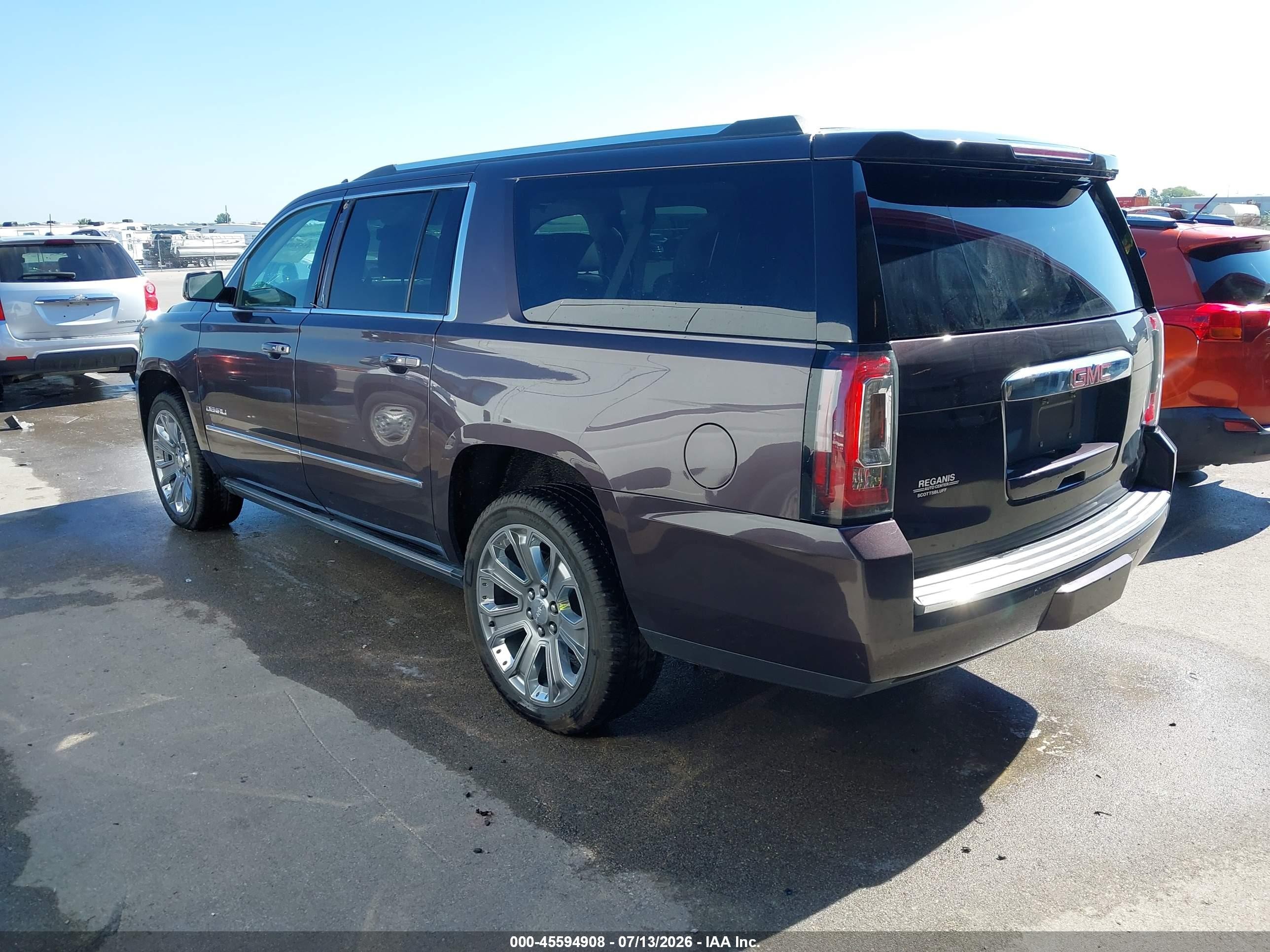 2015 Gmc Yukon Xl 1500 Denali Gray vin: 1GKS2JKJ1FR682376
