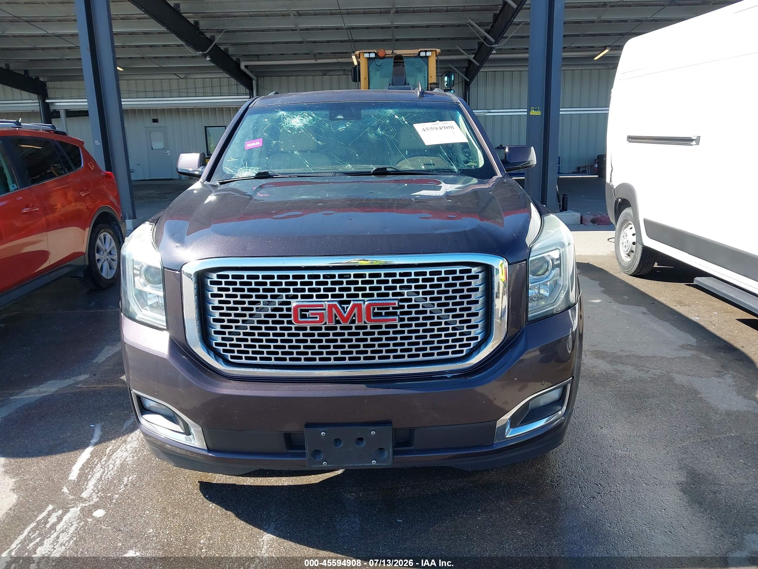 2015 Gmc Yukon Xl 1500 Denali Gray vin: 1GKS2JKJ1FR682376