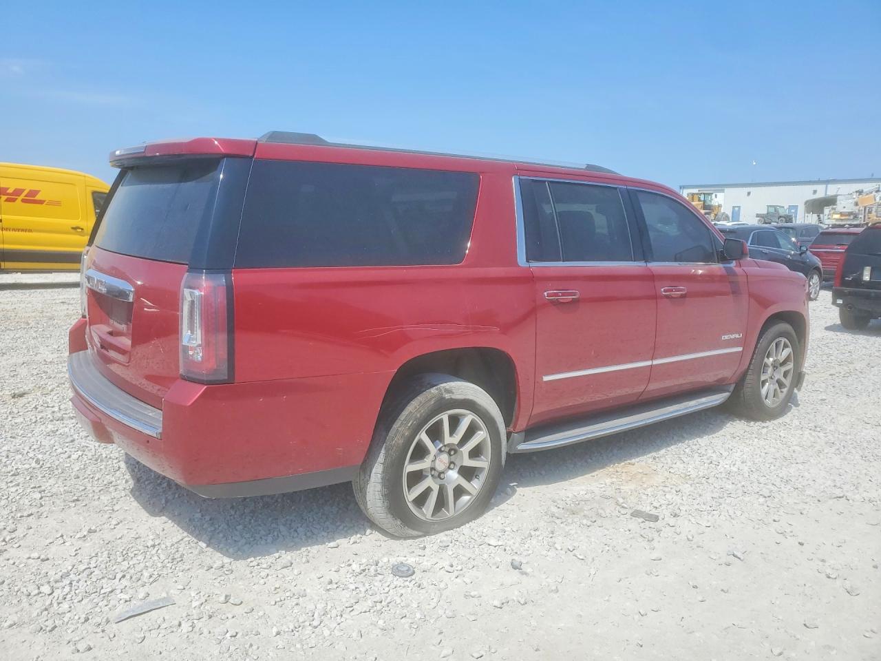2015 Gmc Yukon Xl Denali Red vin: 1GKS2JKJ2FR289471
