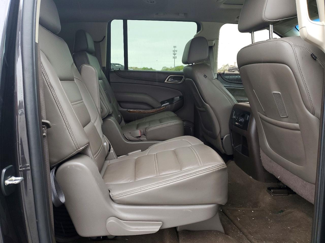 2015 Gmc Yukon Xl Denali Gray vin: 1GKS2JKJ2FR647720