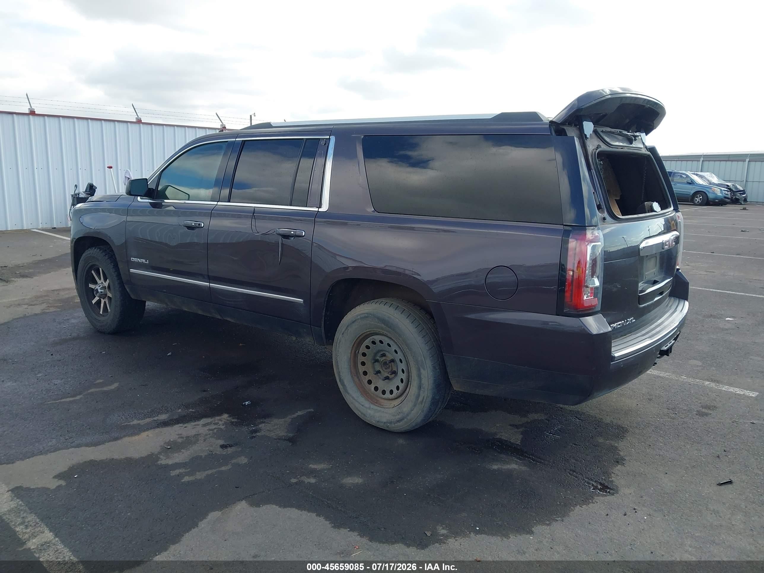 2015 Gmc Yukon Xl 1500 Denali Фиолетовый vin: 1GKS2JKJ3FR254129