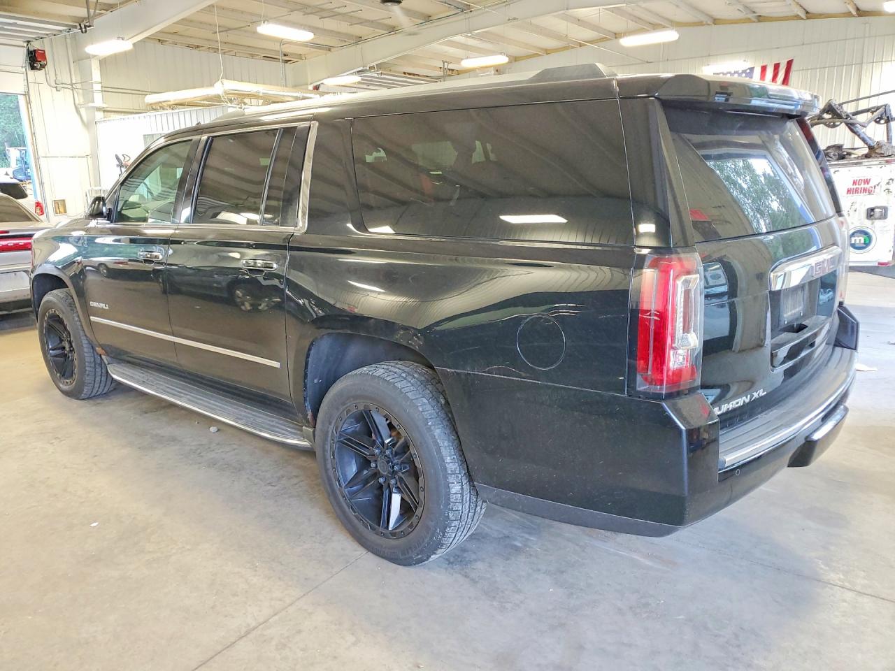2015 Gmc Yukon Xl Denali Black vin: 1GKS2JKJ3FR541907
