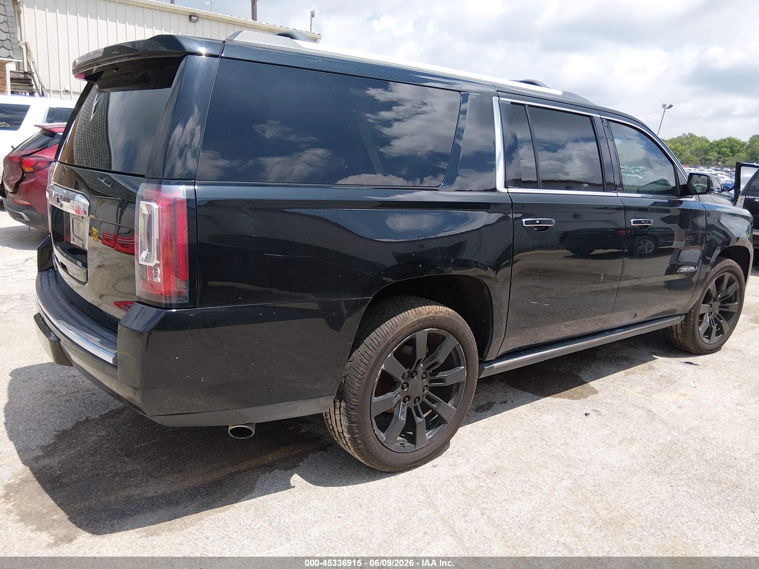2015 Gmc Yukon Xl 1500 Denali Black vin: 1GKS2JKJ3FR626682