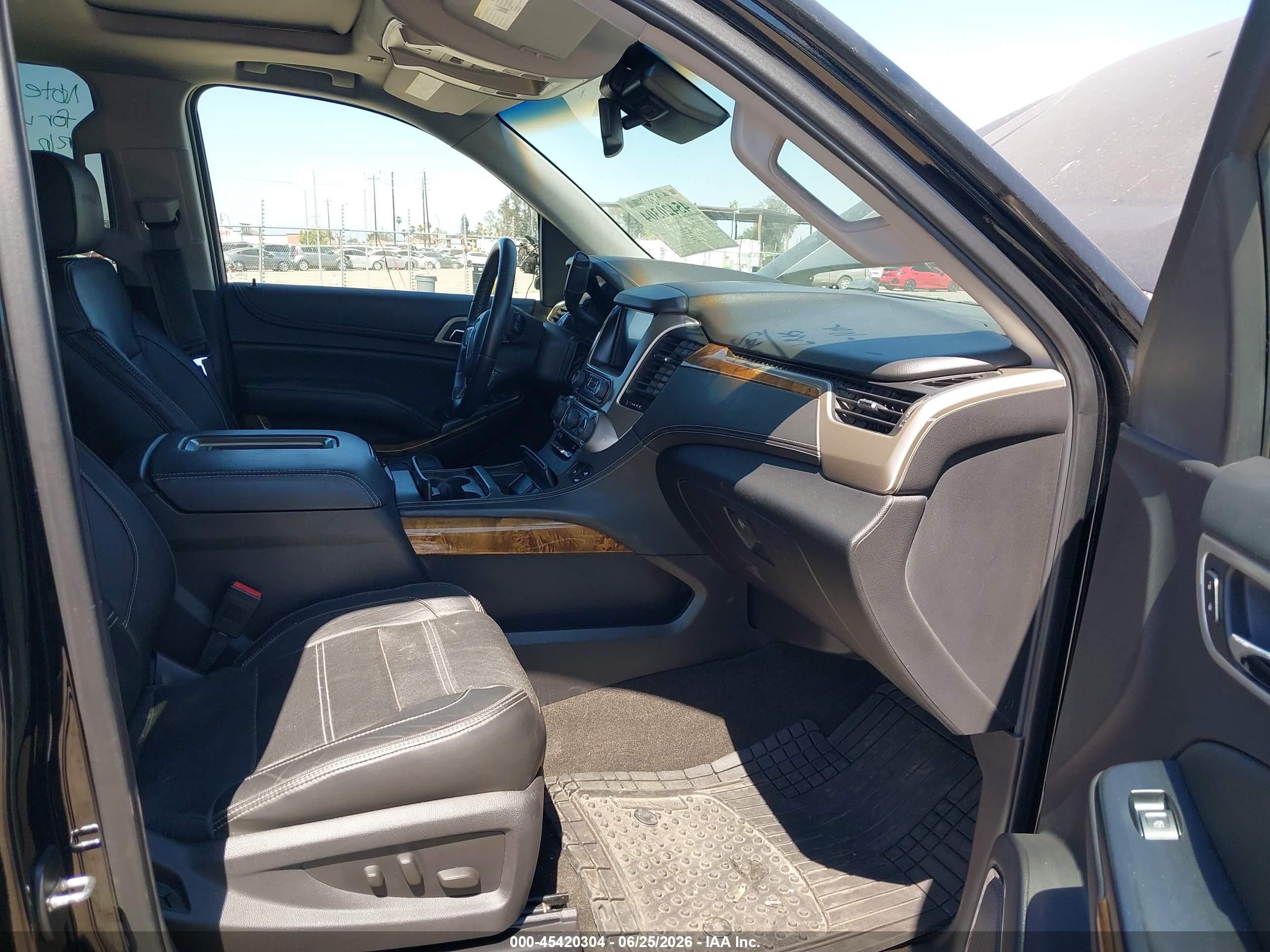 2015 Gmc Yukon Xl 1500 Denali Черный vin: 1GKS2JKJ4FR590498