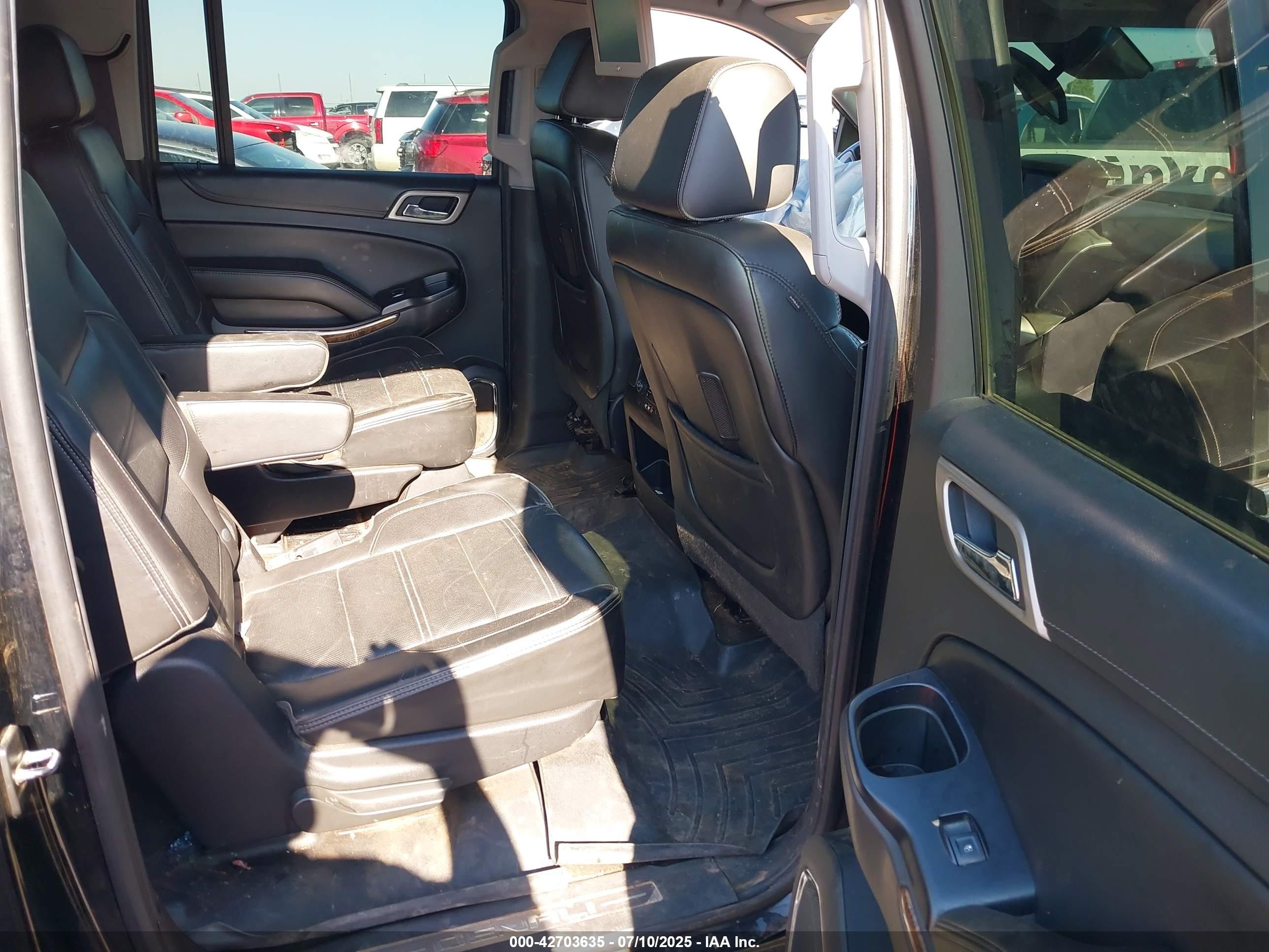 2015 Gmc Yukon Xl 1500 Denali Black vin: 1GKS2JKJ4FR712664