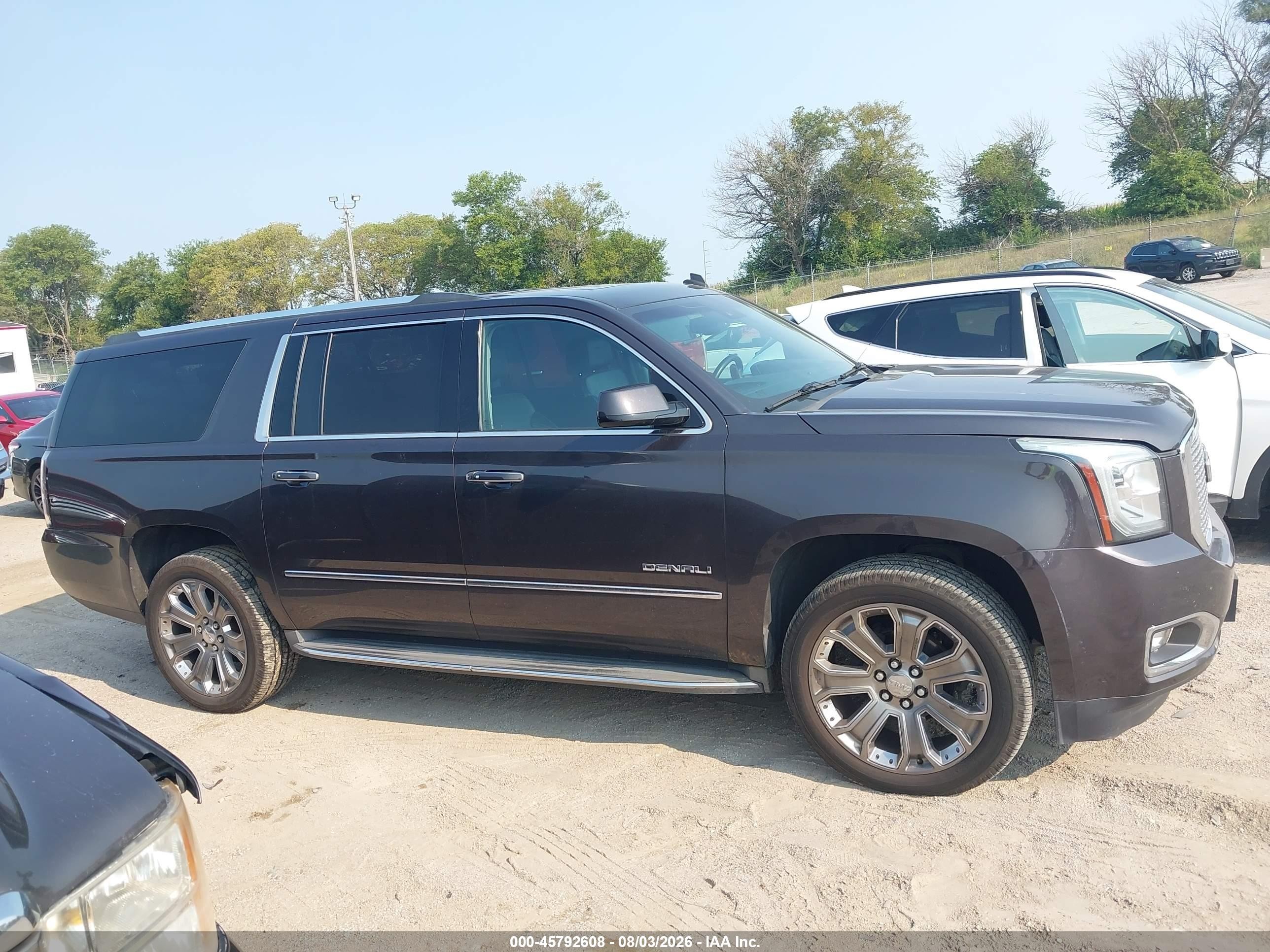 2015 Gmc Yukon Xl 1500 Denali Black vin: 1GKS2JKJ5FR280120