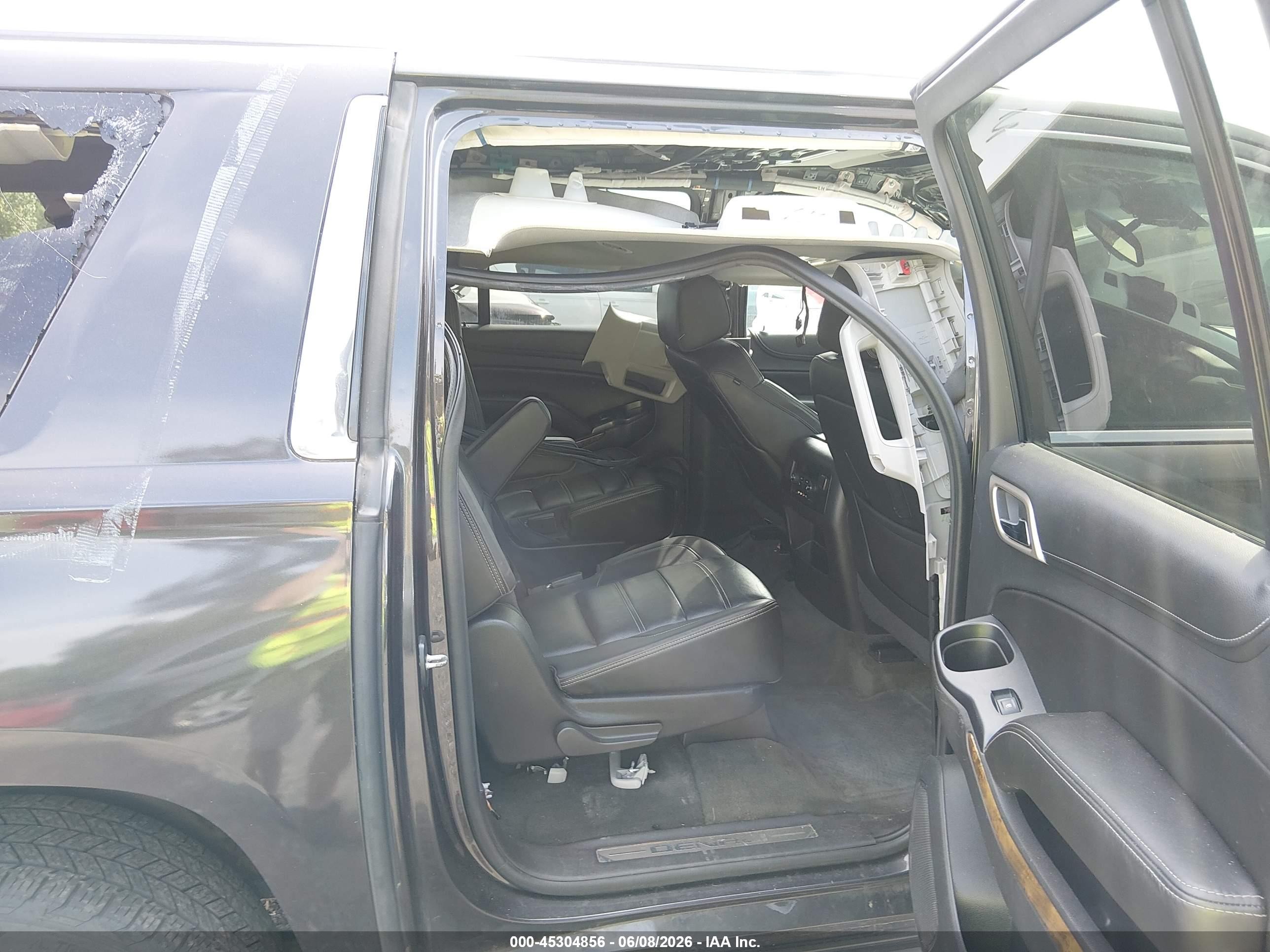2015 Gmc Yukon Xl 1500 Denali Gray vin: 1GKS2JKJ6FR182679