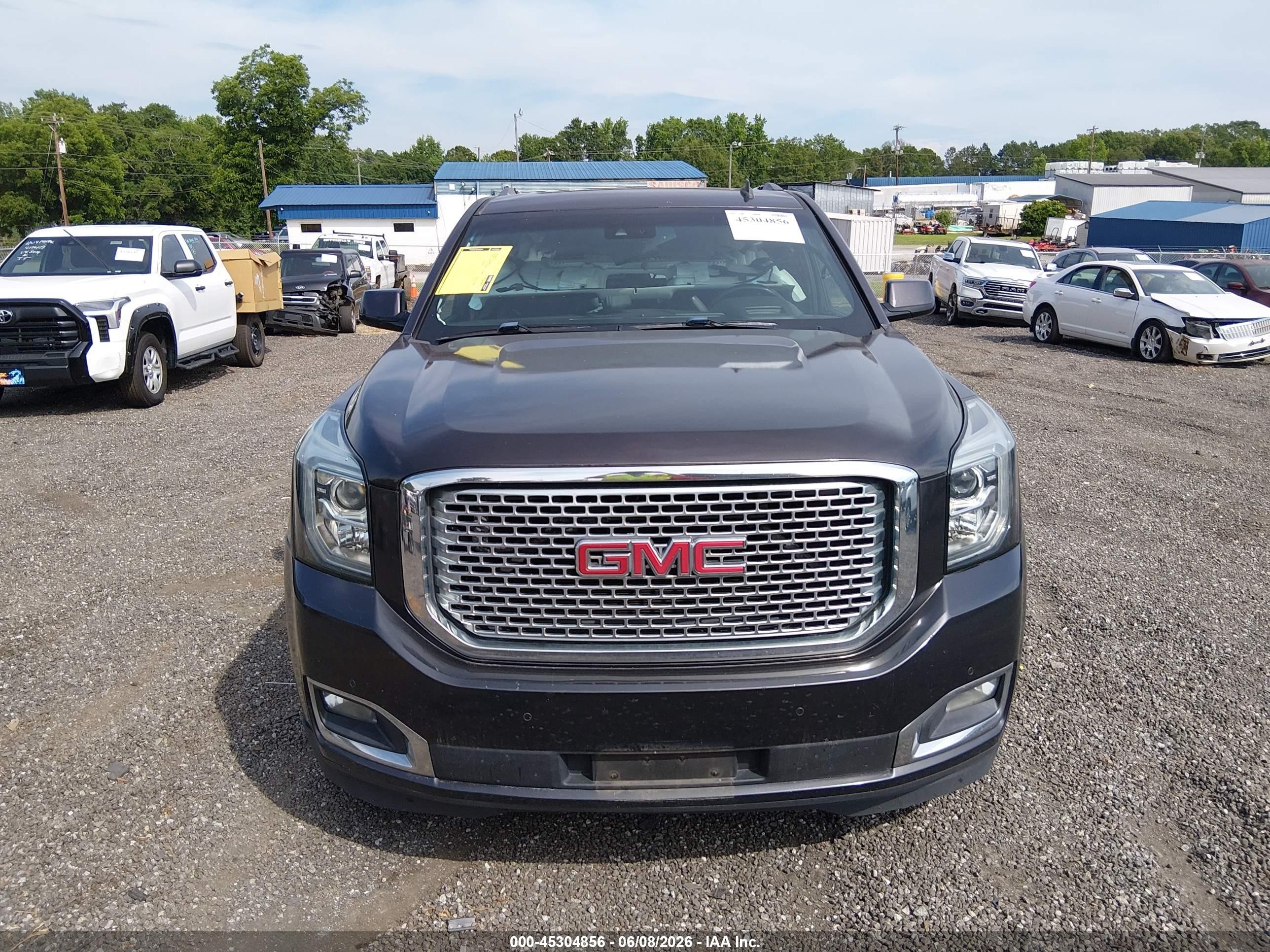 2015 Gmc Yukon Xl 1500 Denali Gray vin: 1GKS2JKJ6FR182679