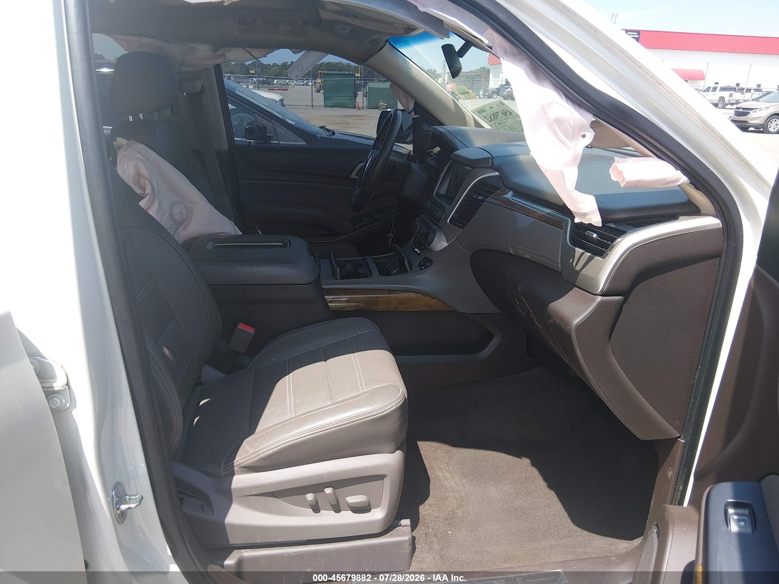 2015 Gmc Yukon Xl 1500 Denali White vin: 1GKS2JKJ6FR594584