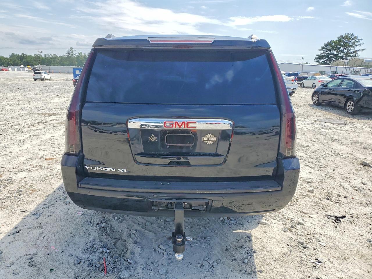 2015 Gmc Yukon Xl Denali Black vin: 1GKS2JKJ7FR290499