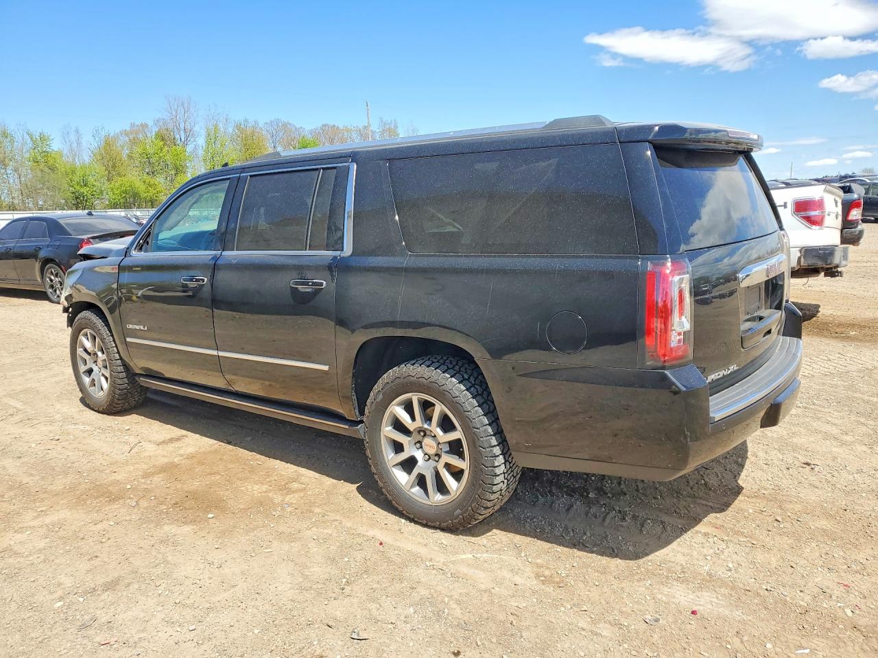 2015 Gmc Yukon Черный vin: 1GKS2JKJ7FR671222