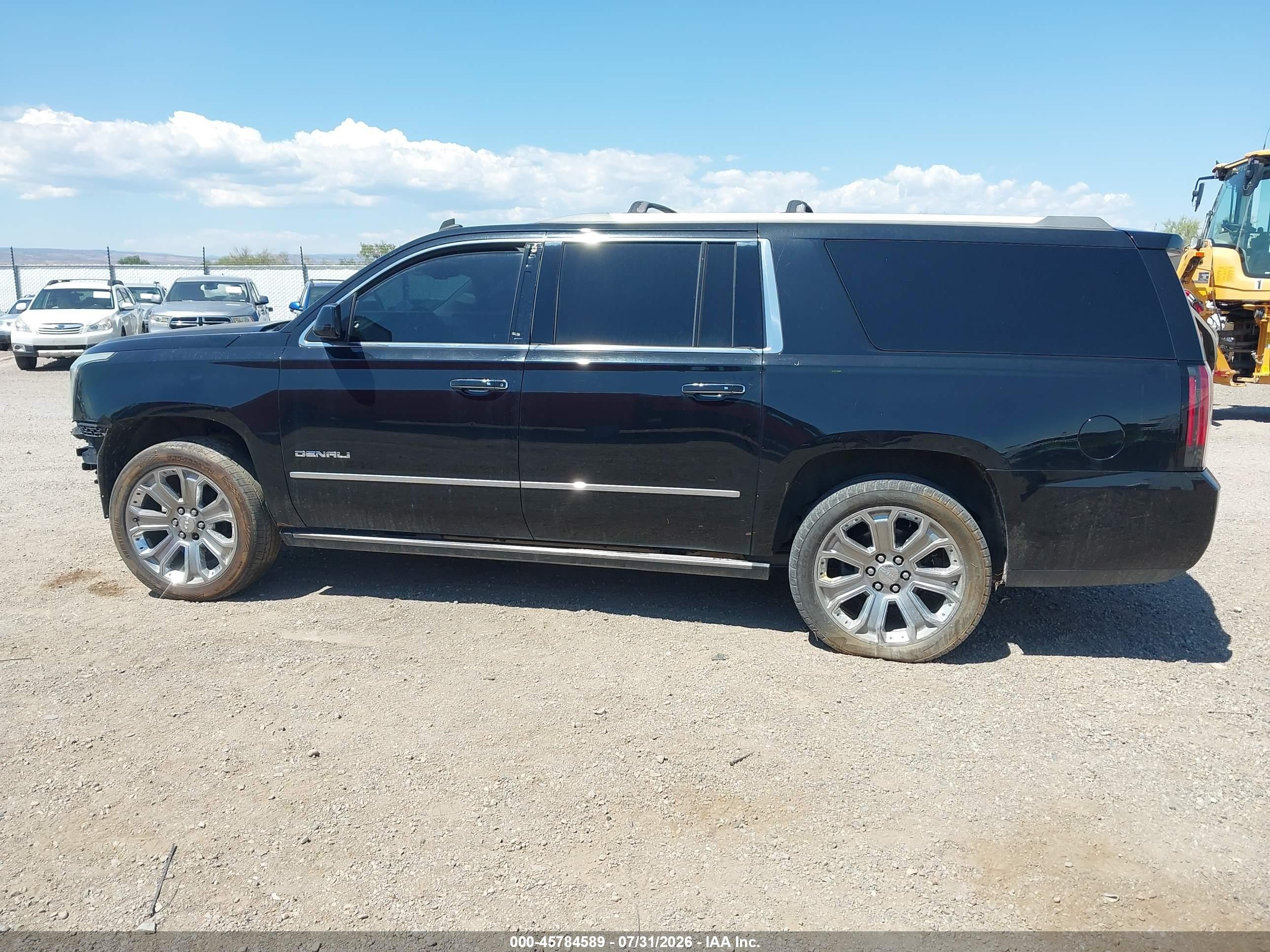 2015 Gmc Yukon Xl 1500 Denali Black vin: 1GKS2JKJ8FR154253