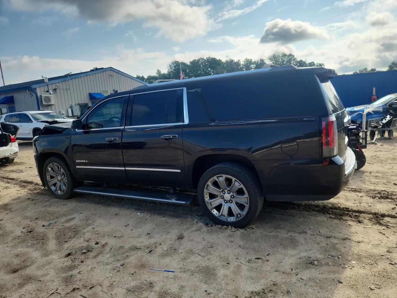 2015 Gmc Yukon Xl Denali Black vin: 1GKS2JKJ8FR635815
