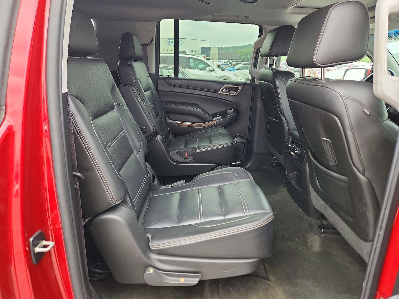 2015 Gmc Yukon Xl Denali Red vin: 1GKS2JKJ8FR717608