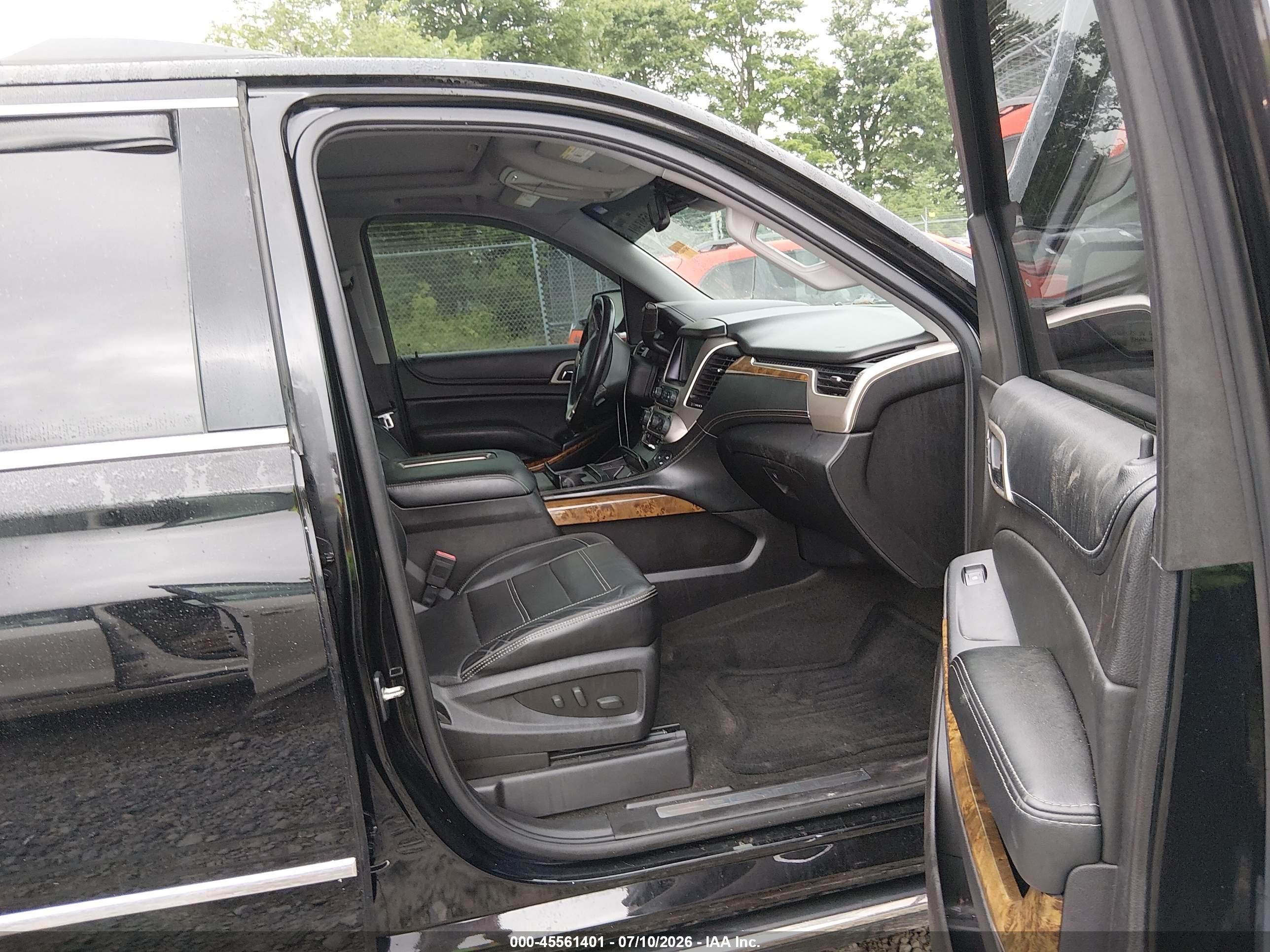 2015 Gmc Yukon Xl 1500 Denali Черный vin: 1GKS2JKJ9FR573423