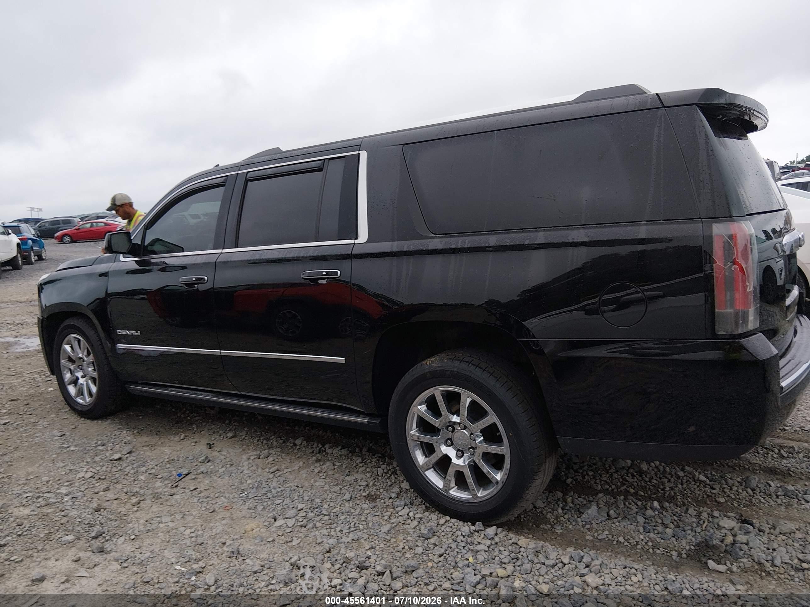 2015 Gmc Yukon Xl 1500 Denali Черный vin: 1GKS2JKJ9FR573423