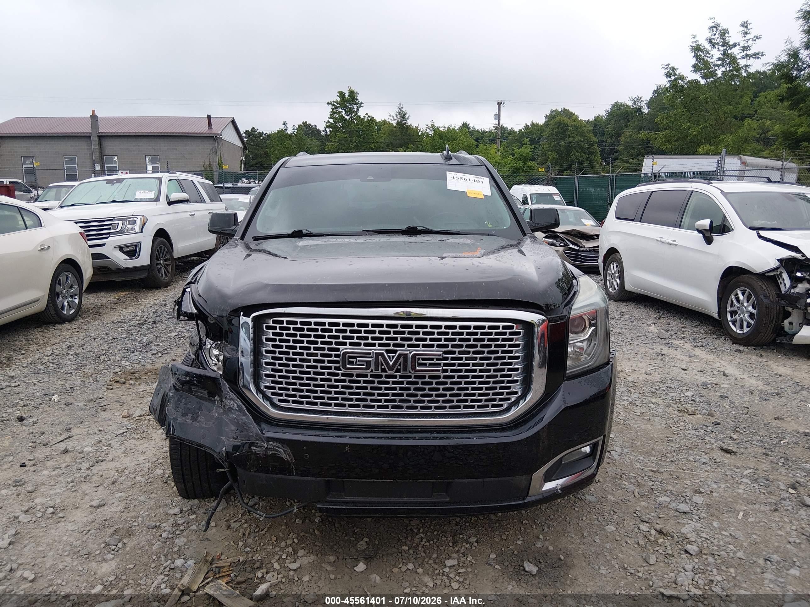 2015 Gmc Yukon Xl 1500 Denali Черный vin: 1GKS2JKJ9FR573423